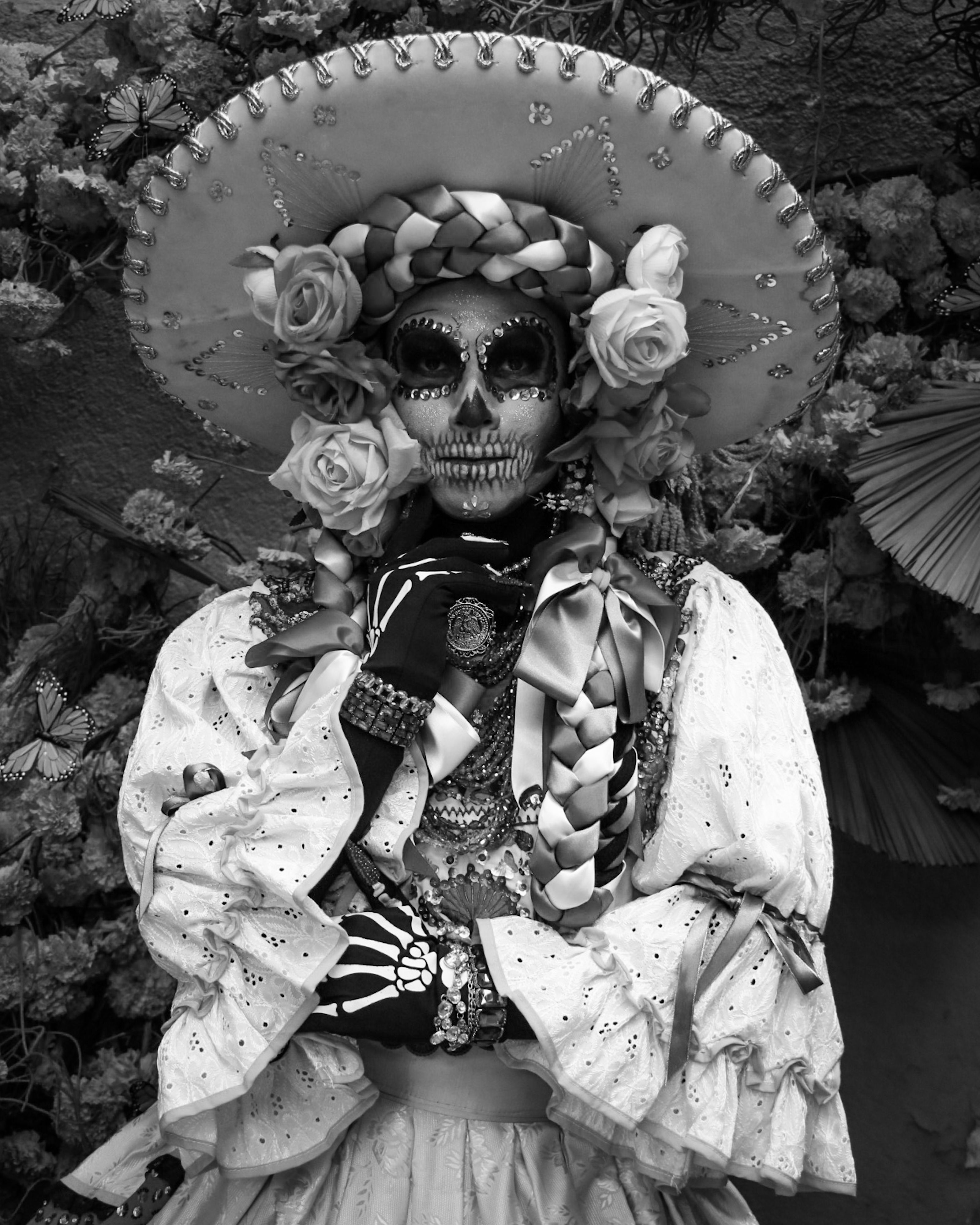 Traditional Dia de los Muertos Costume · Free Stock Photo