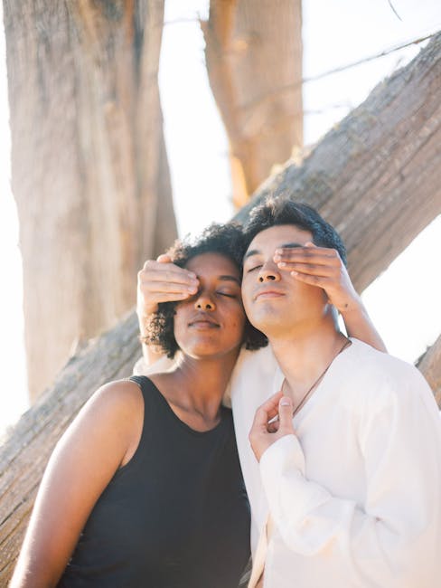 How To Set Relationship Goals Together? 13 Couple Planning Their Goals On A Calendar