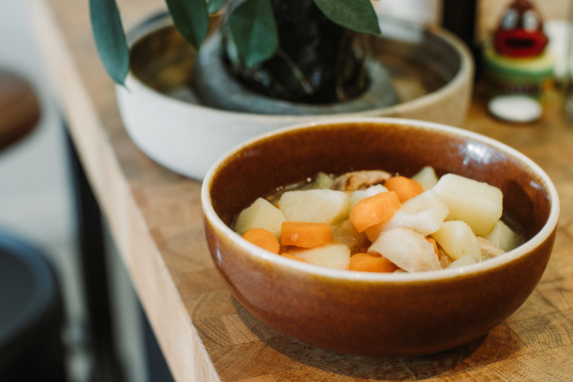 Kartoffelsuppe mit Mettwurst