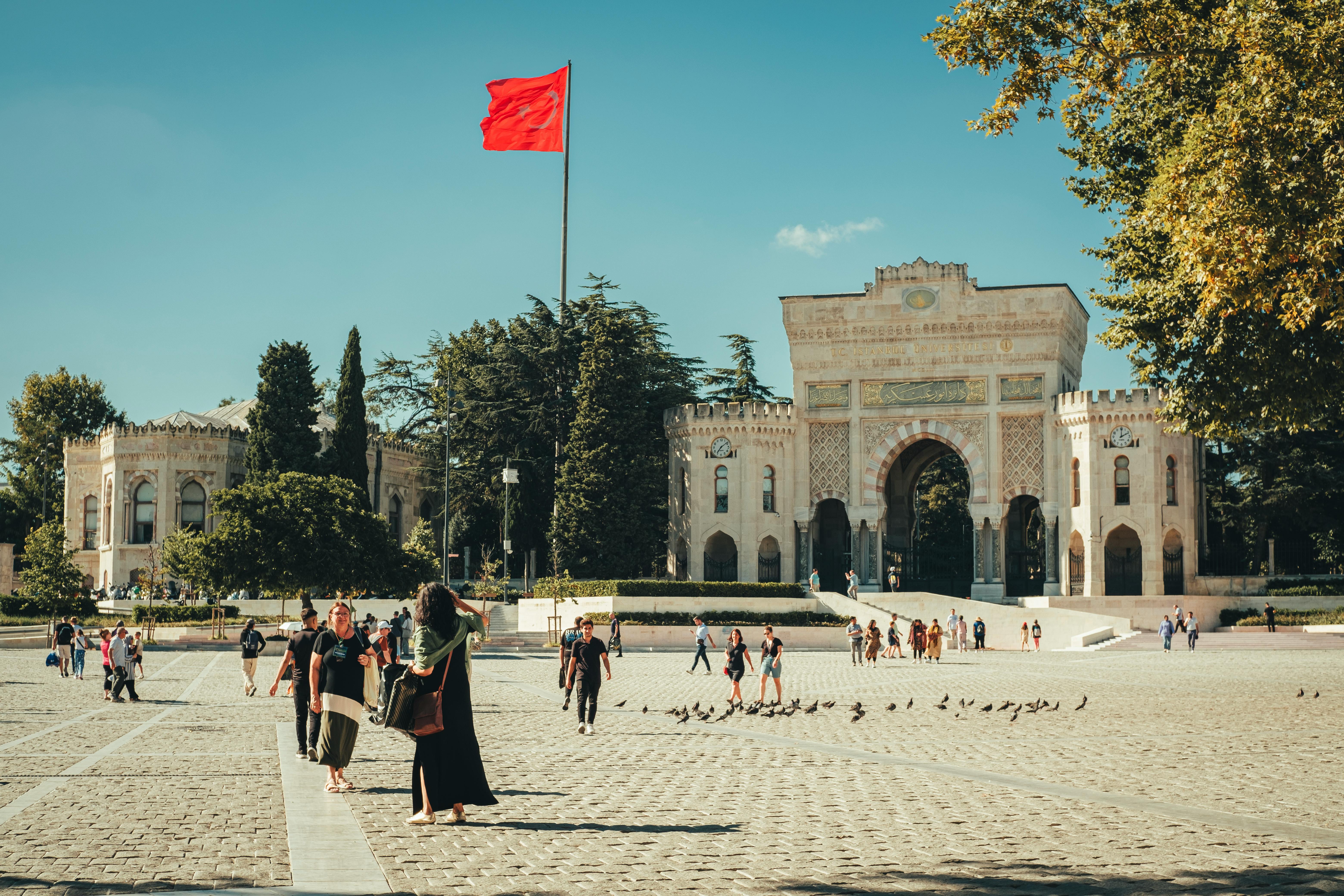 UP Open University opens 28 free online courses — Photo by Onur on Pexels