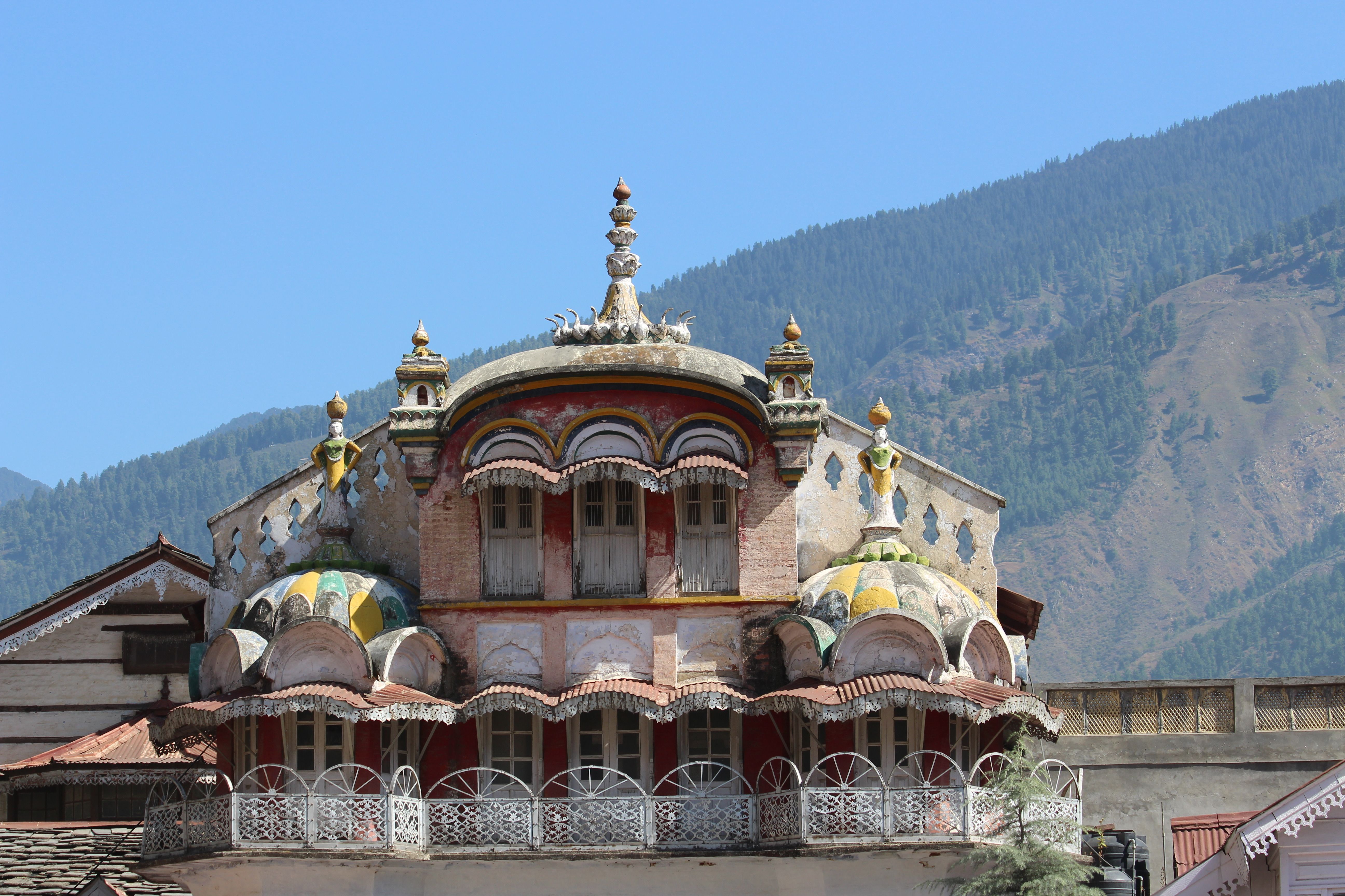 Historic Indian Architecture in Scenic Mountain Setting · Free Stock Photo
