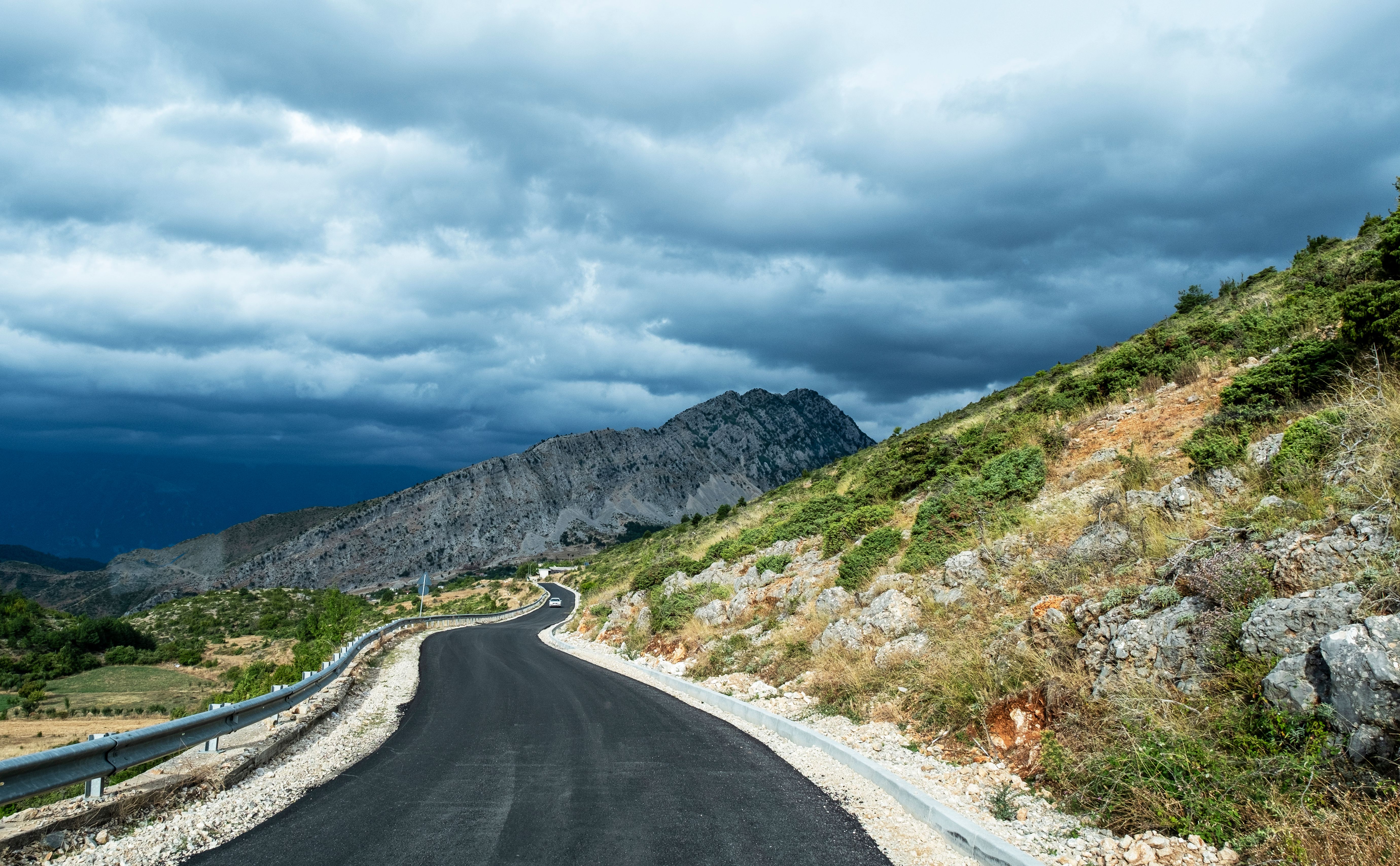 Practical Travel Tips for Visiting Gjirokastër