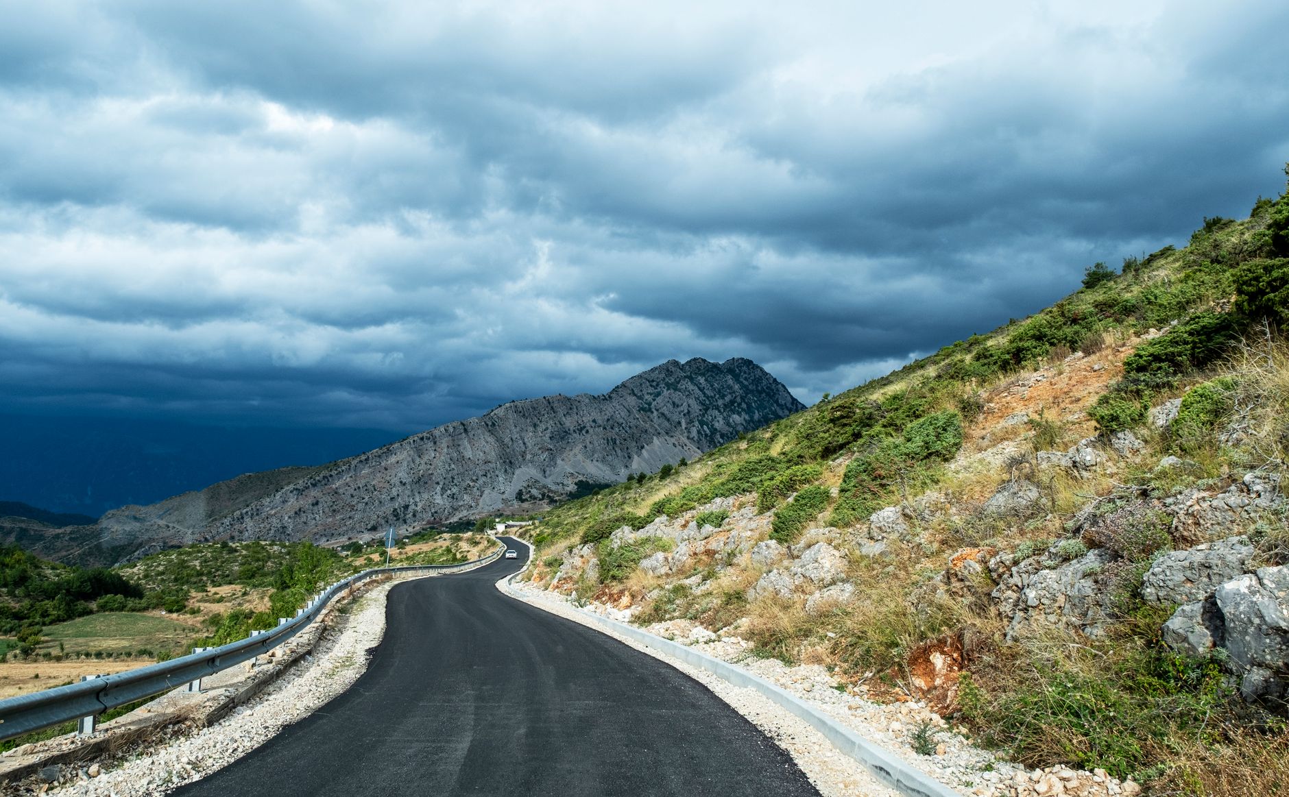 Practical Travel Tips for Visiting Gjirokastër