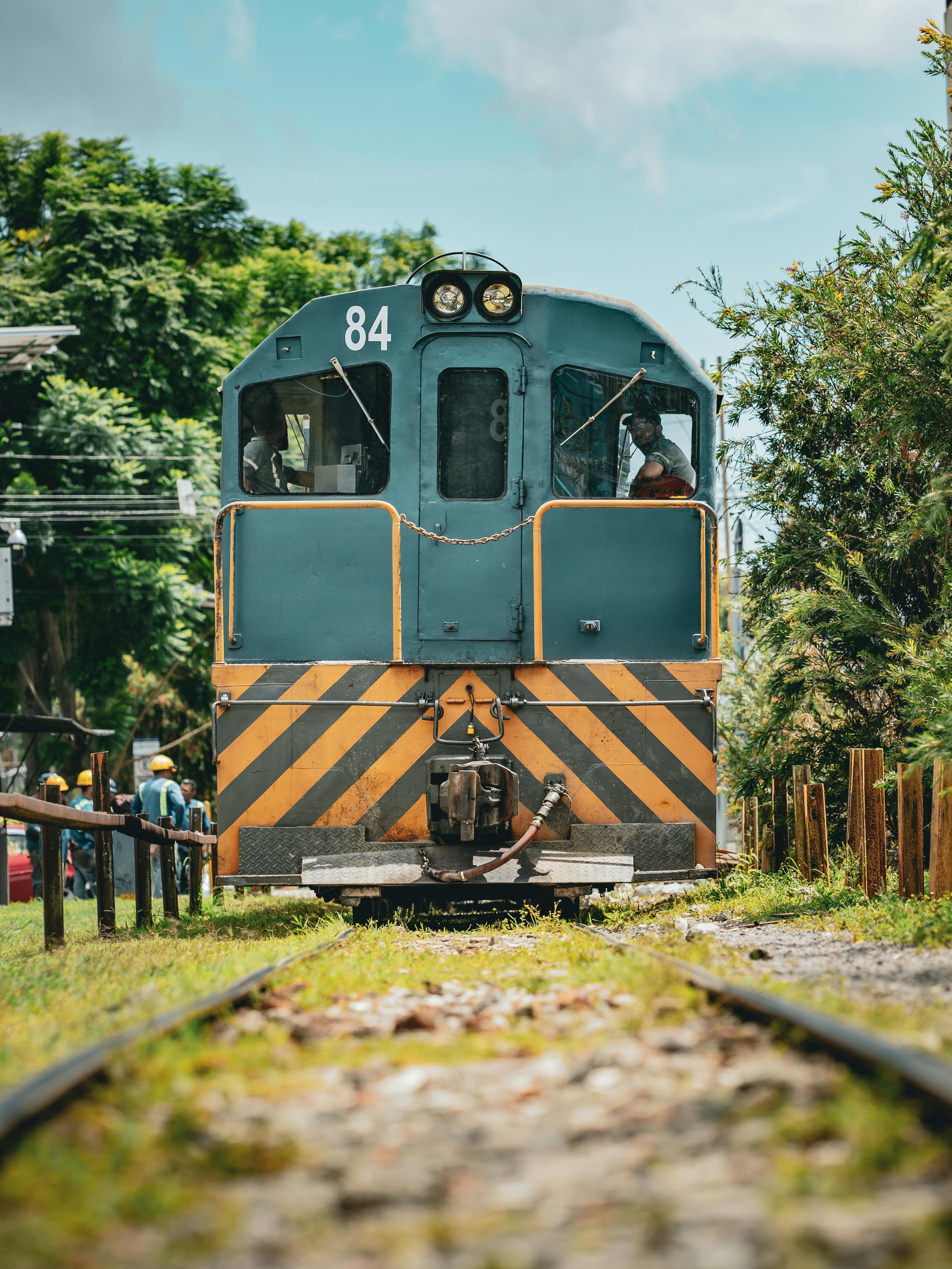 Advanced Rails Recipes 84 New Ways To Build Stunning Rails Apps (Pragmatic Programmers) [0978739221]