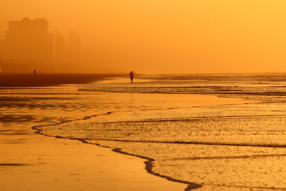 Minimalist travel adventures: Discover the world with just the essentials