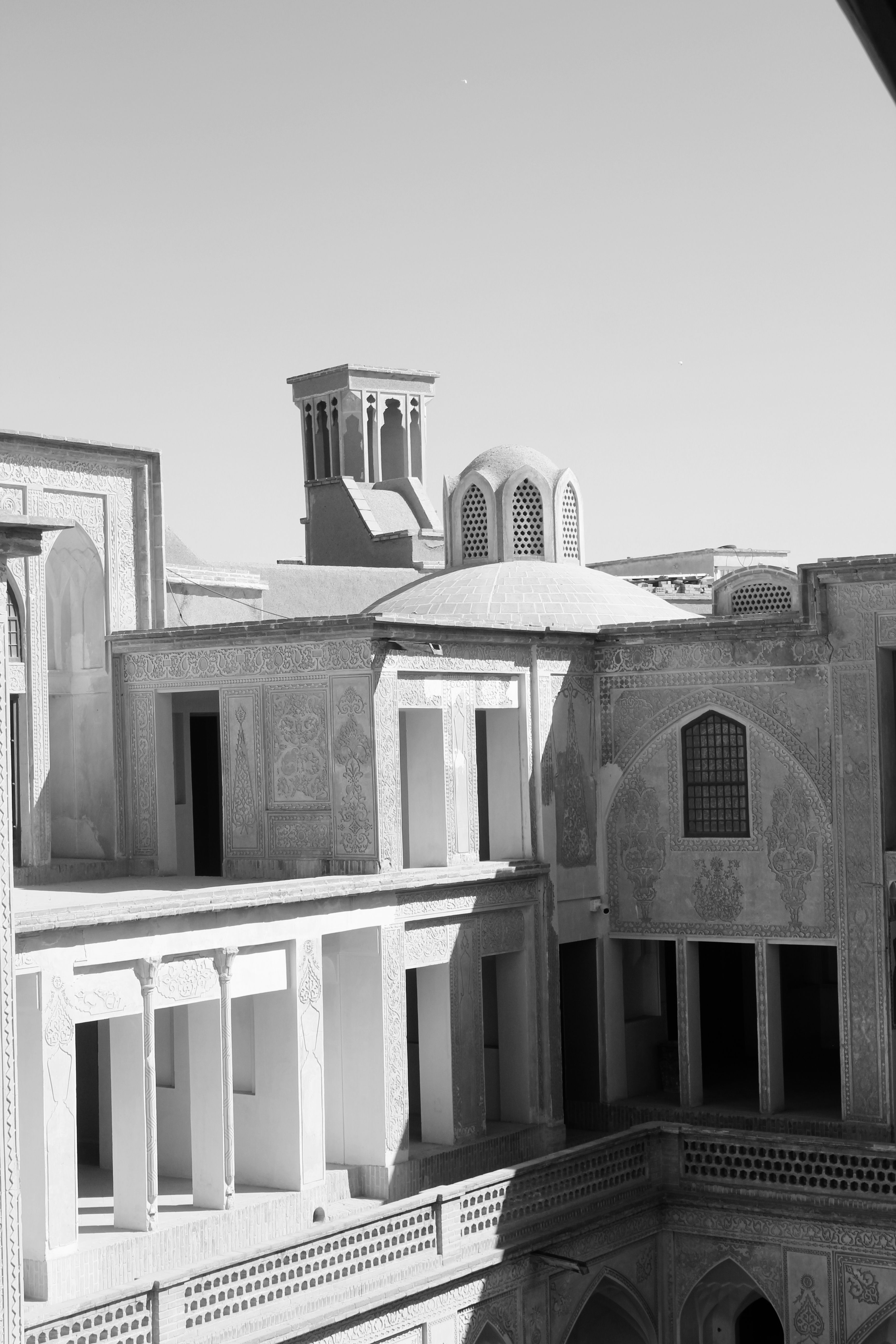 Historic Middle Eastern Architecture in Black and White · Free Stock Photo