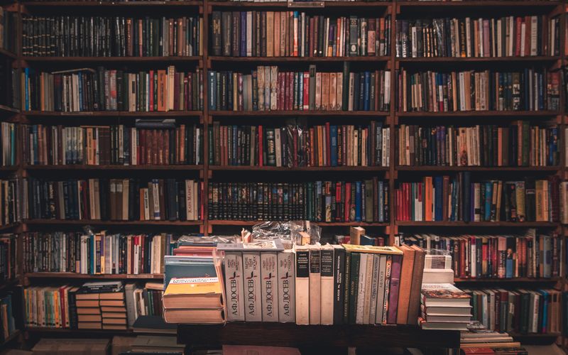 Gagnez un lot de livres de 150€