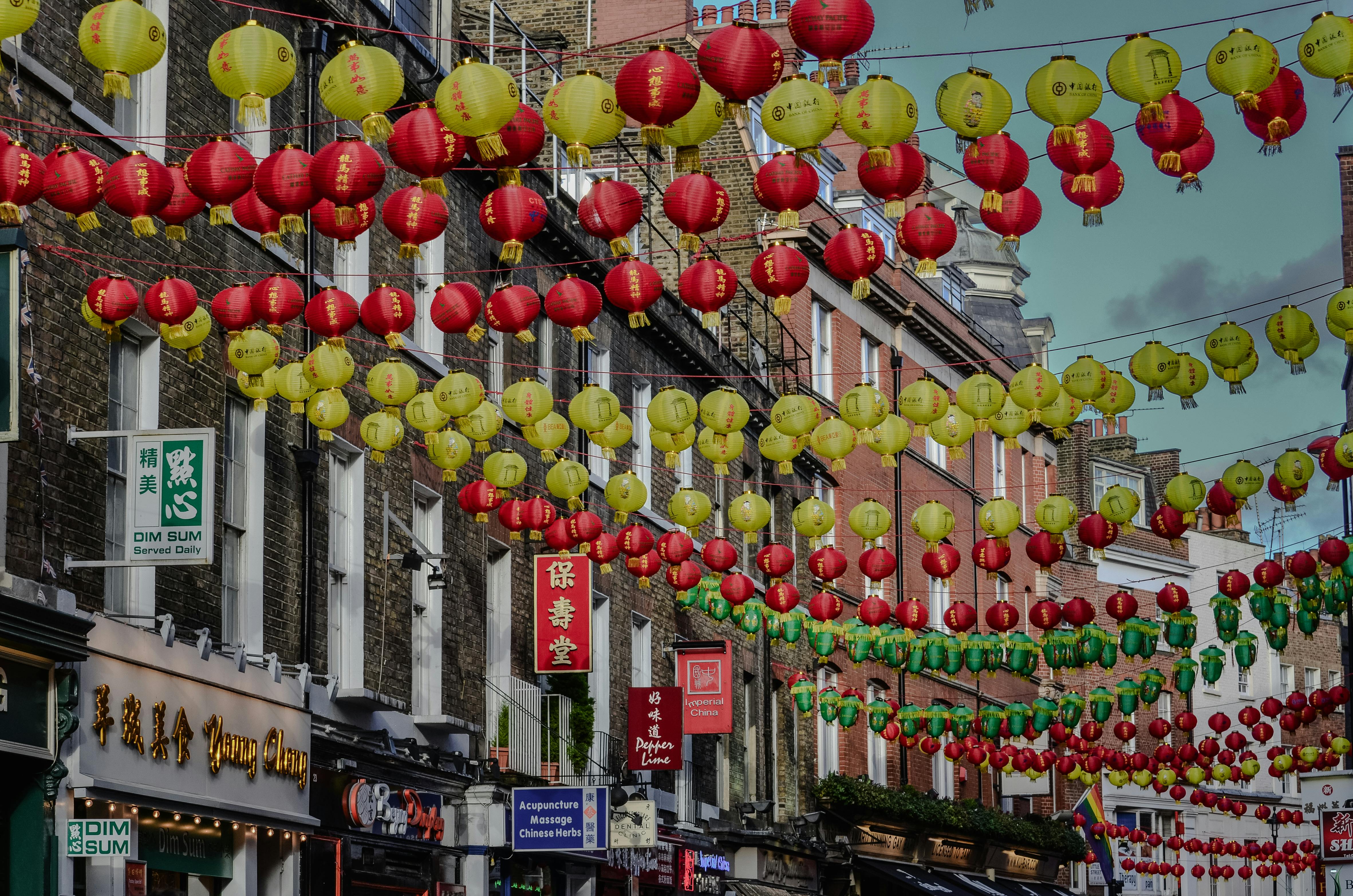 2026年4月伦敦华人必看：复活节活动、省钱攻略与签证新动态