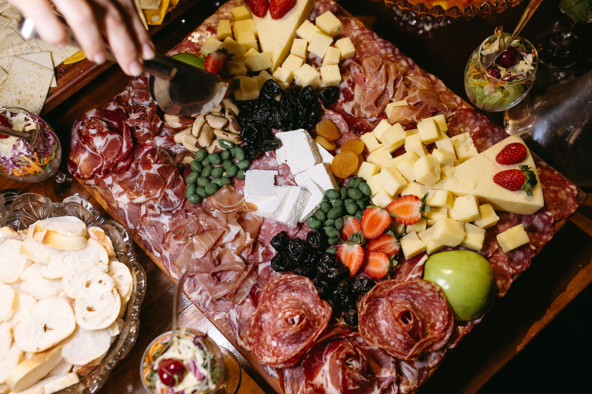 The Commercial Rise of Grazing Culture Reshapes Grocery Aisles and Restaurant Menus