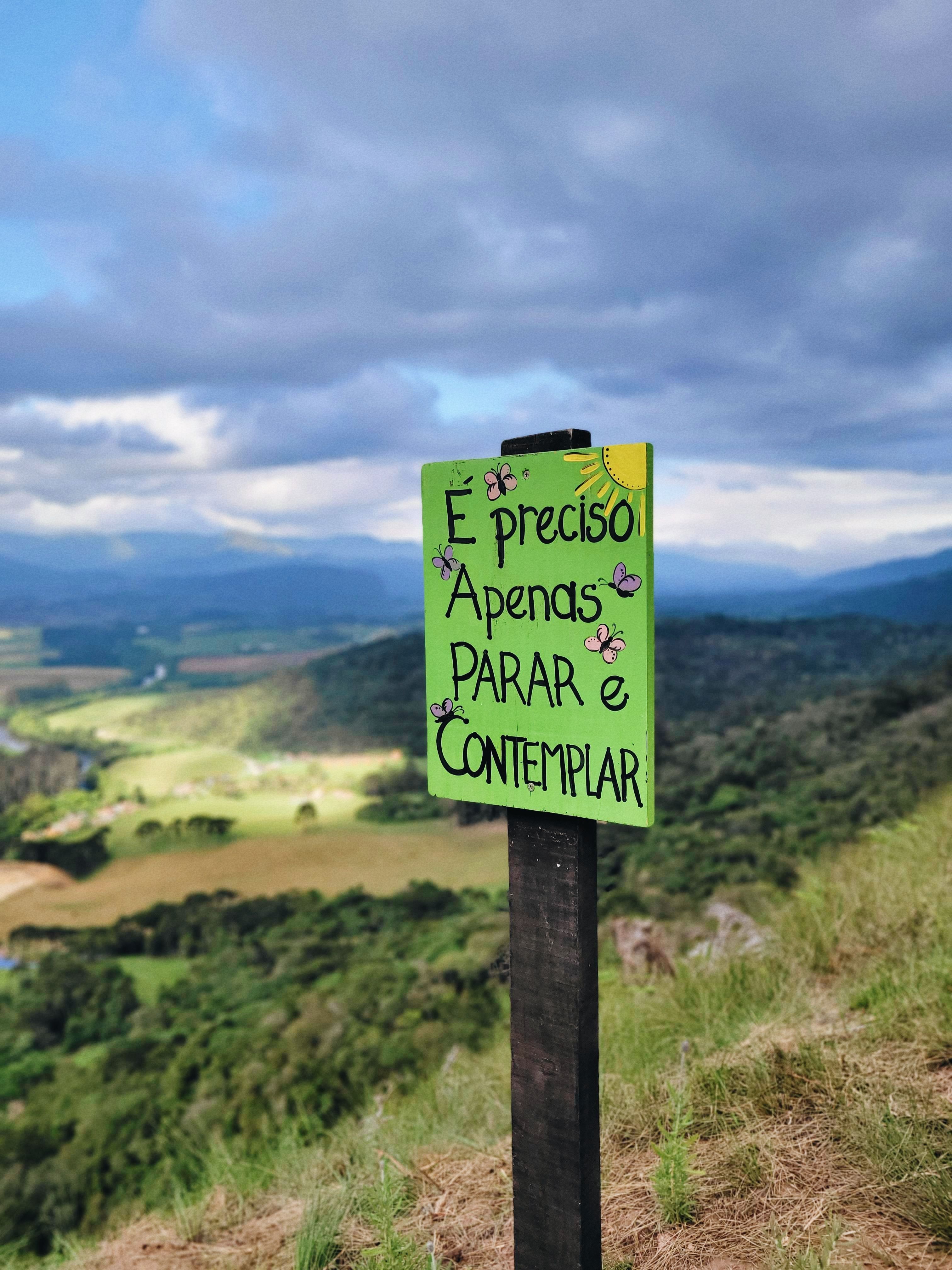 Scenic View with Inspirational Sign Outdoors · Free Stock Photo