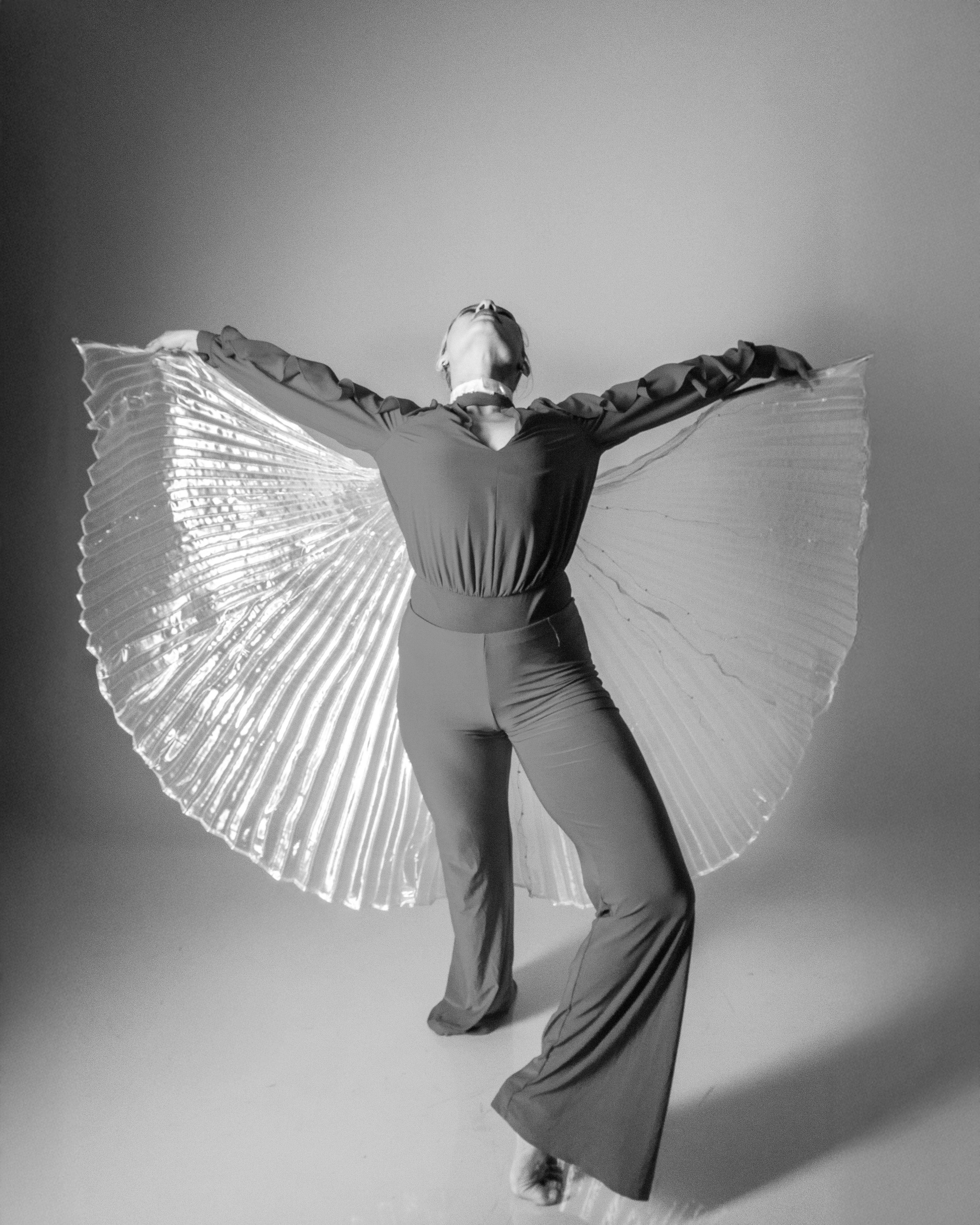 Ücretsiz Akıcı Hareketle Zarif çağdaş Dansçı Stok Fotoğraflar