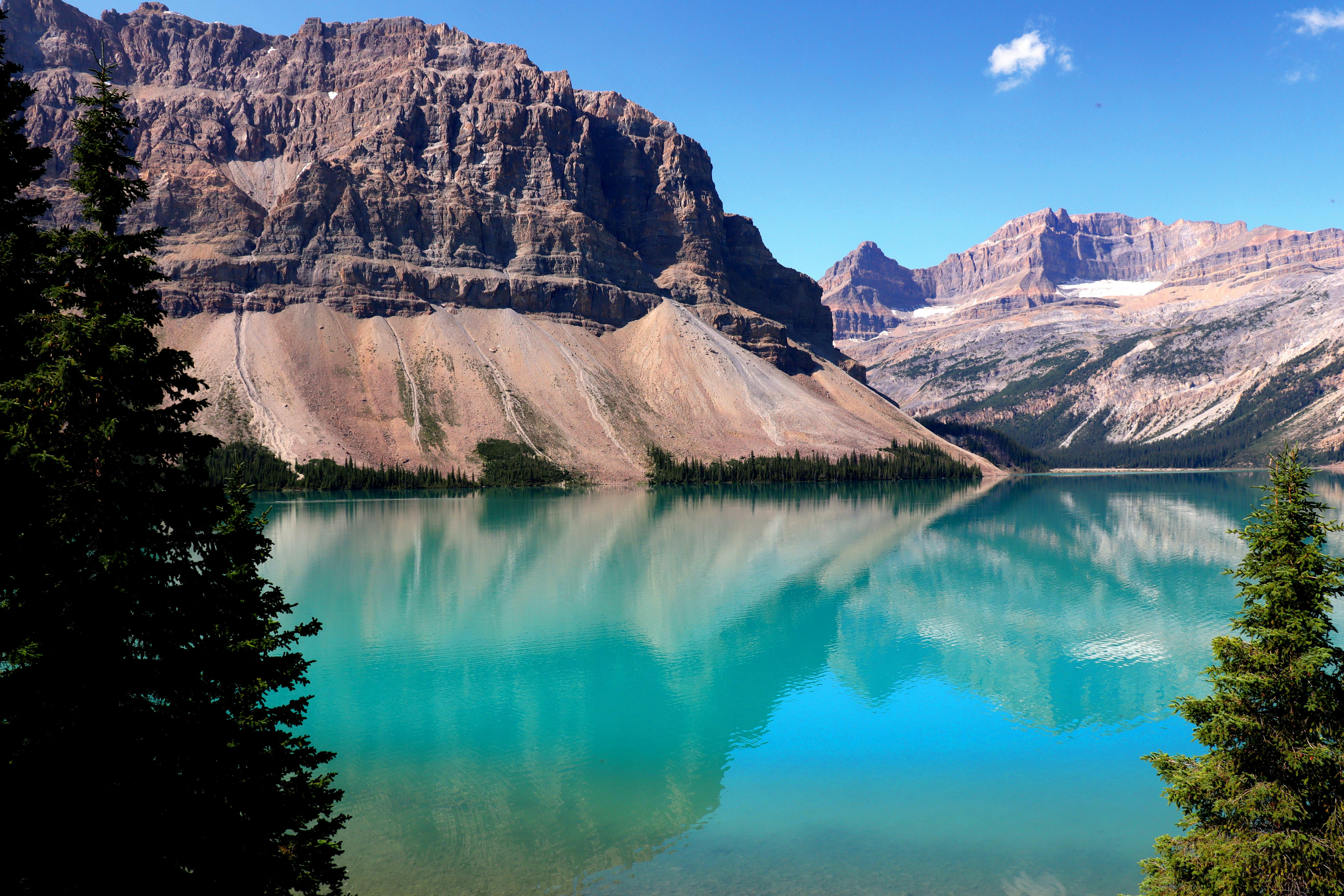 Stunning landscape of Bow Lake with mountain reflections in Banff National Park, Alberta, Canada.