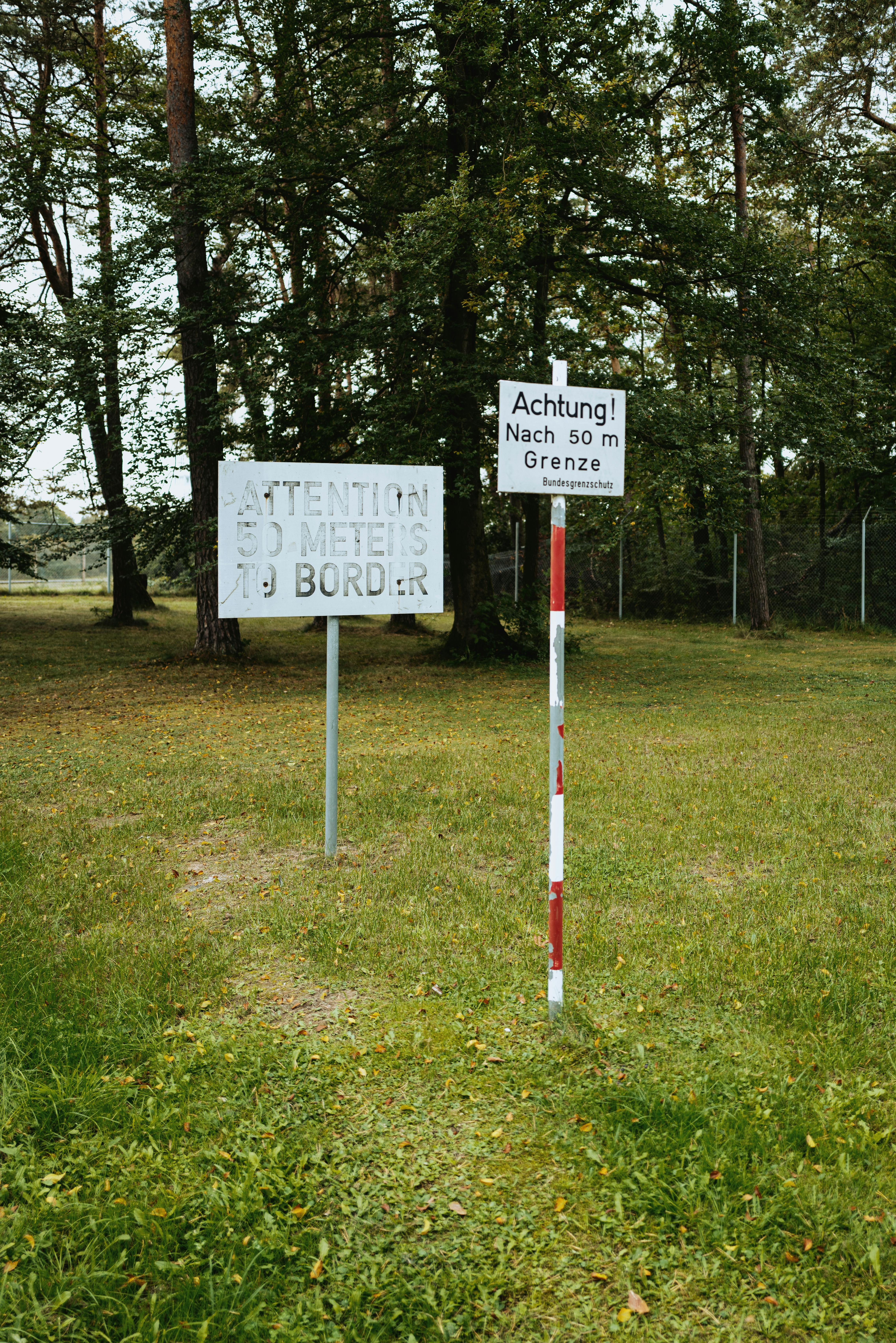 border warning sign in geisa thuringen
