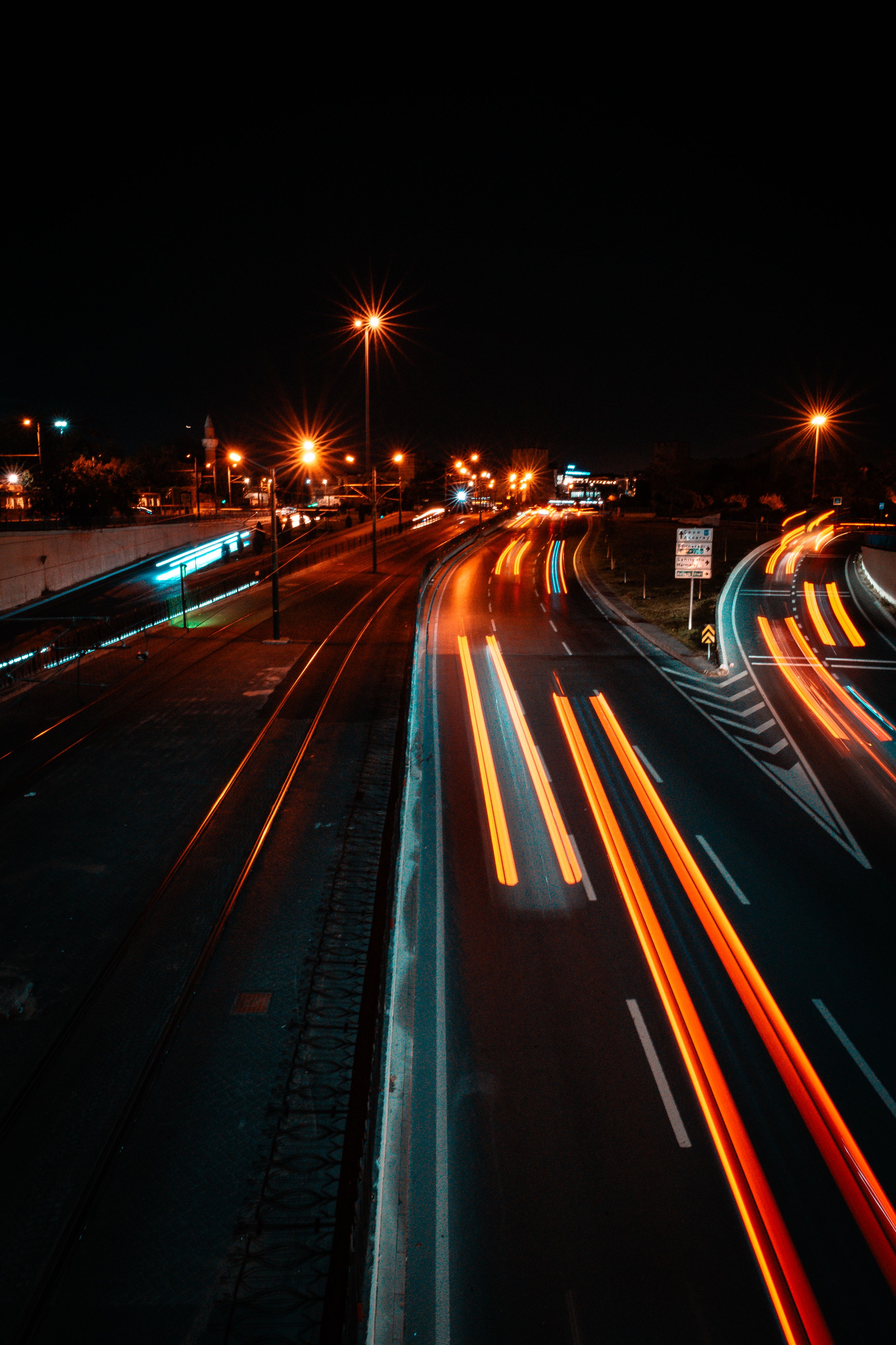Debatte über neue Radarfallen und deren Auswirkungen auf die Verkehrssicherheit in Frankreich