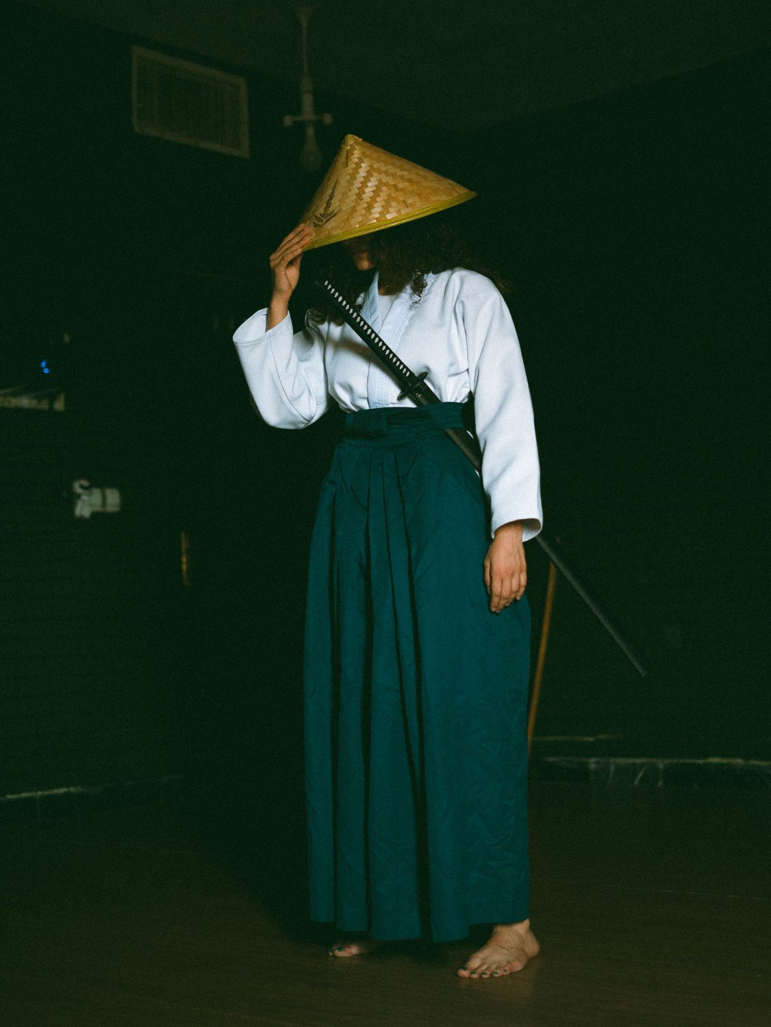 Samouri Style Samurai Style with Traditional Straw Hat and Katana · Free Stock Photo