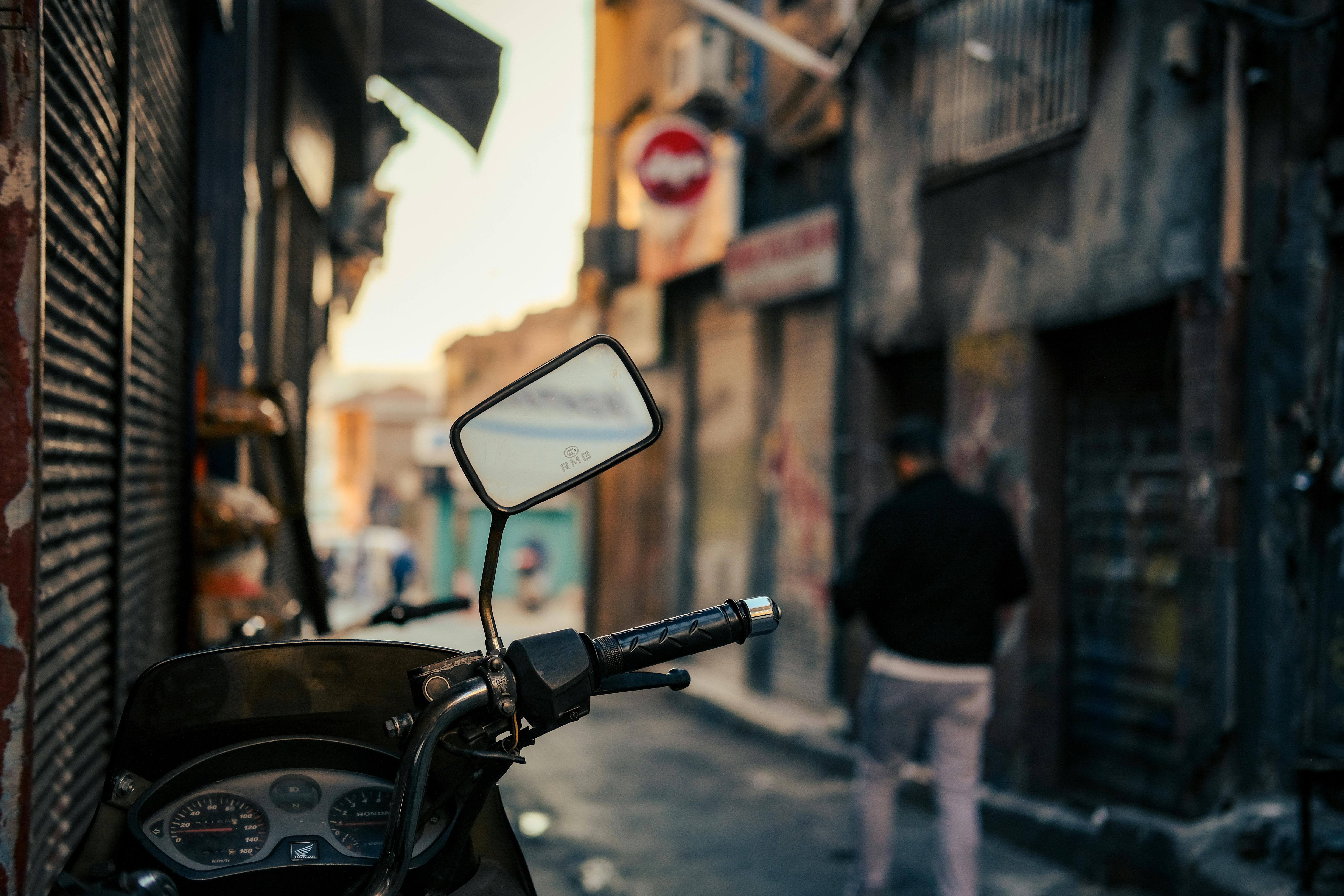 Insurance mirrors wider finance in AI talent squeeze – and skills gap remains undefined — Photo by Zeynep Sude  Emek on Pexel