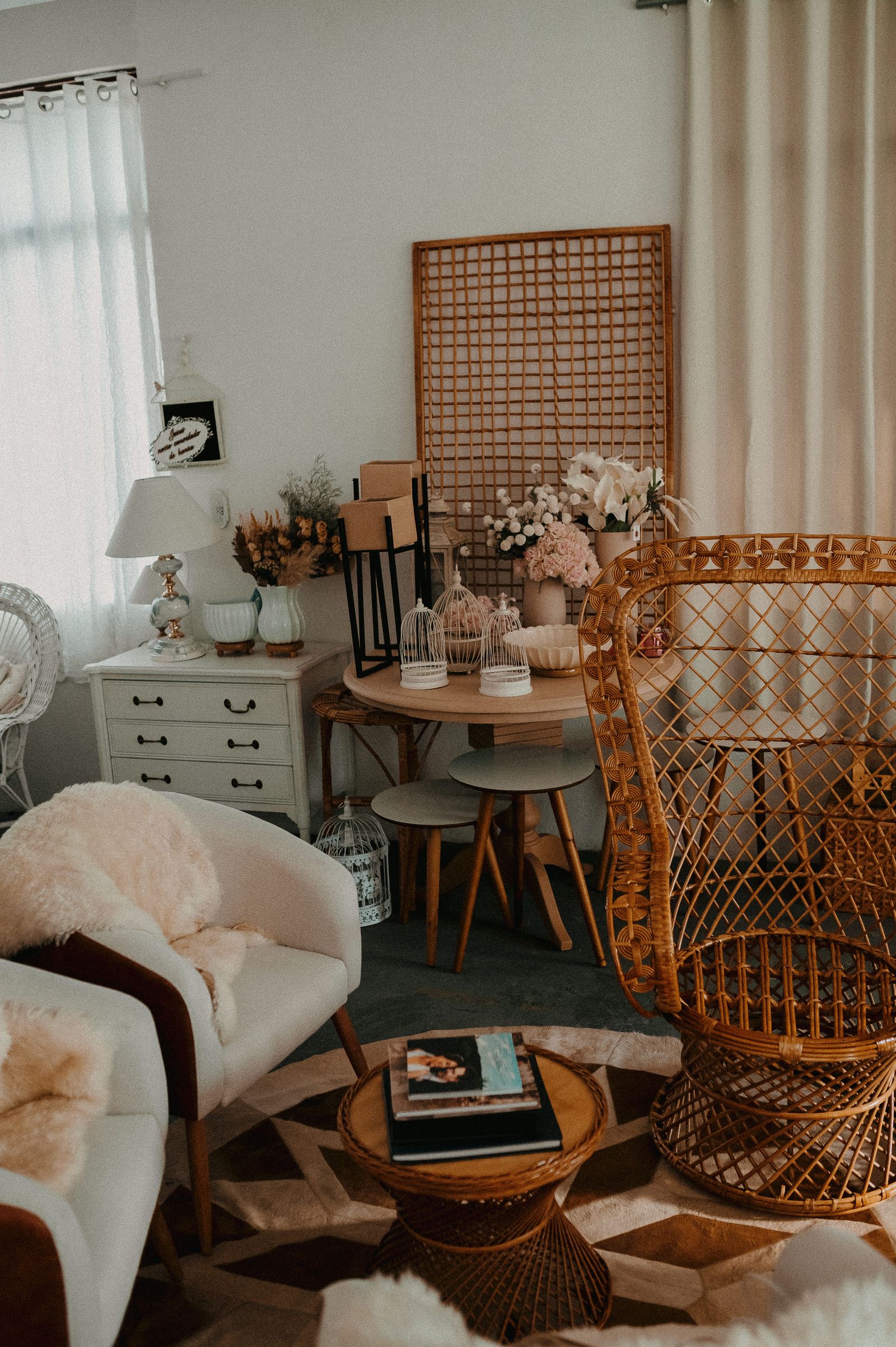bohemian home decor 2026 cozy living room with layered textiles and warm boho styling
