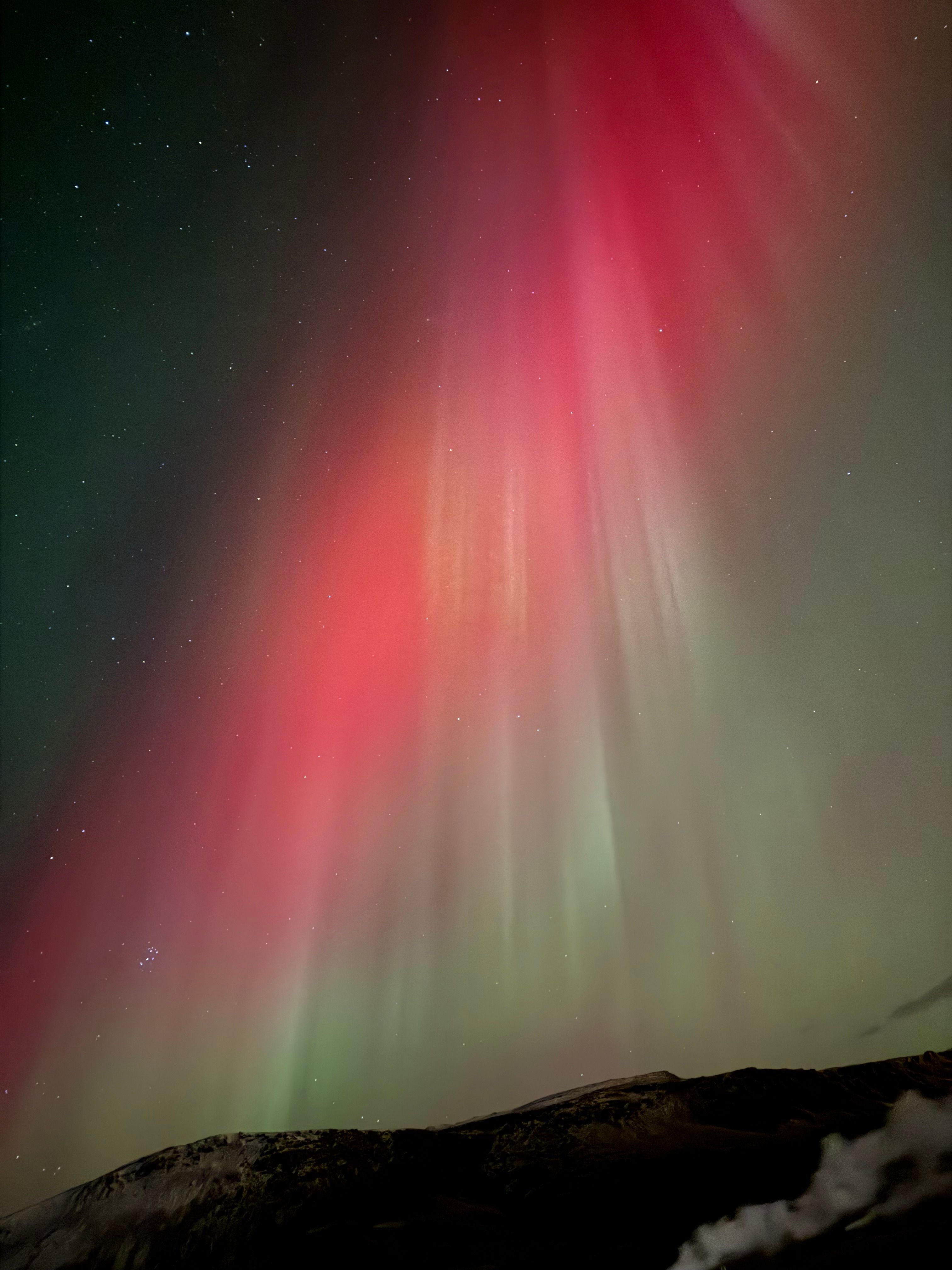 Stunning Red and Green Northern Lights in Iceland · Free Stock Photo