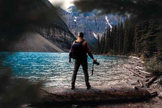 摄影师在加拿大班夫国家公园的冰碛湖捕捉秀丽风景