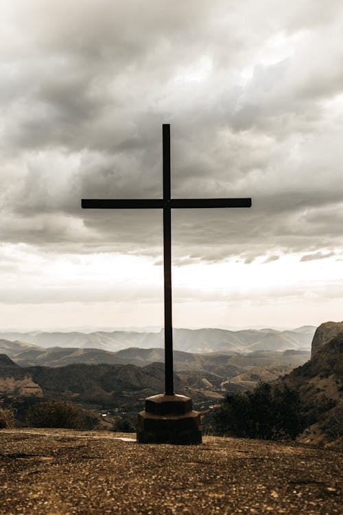 Foto d'estoc gratuïta de a l'aire lliure, alba, capvespre