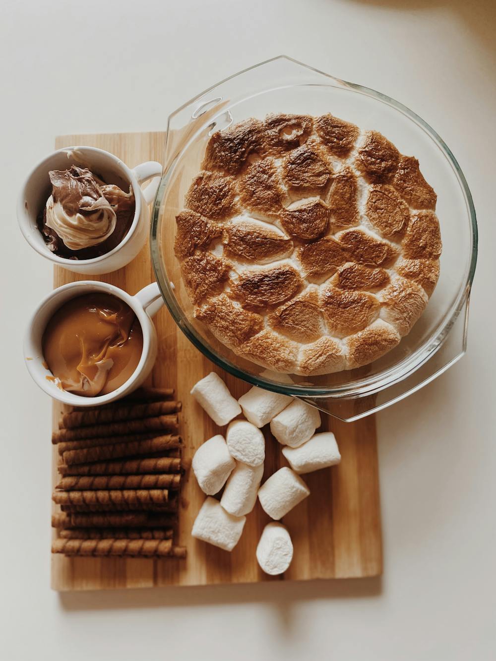 Caramel Swirl S'mores Rolls Caramel Swirl S'mores Rolls