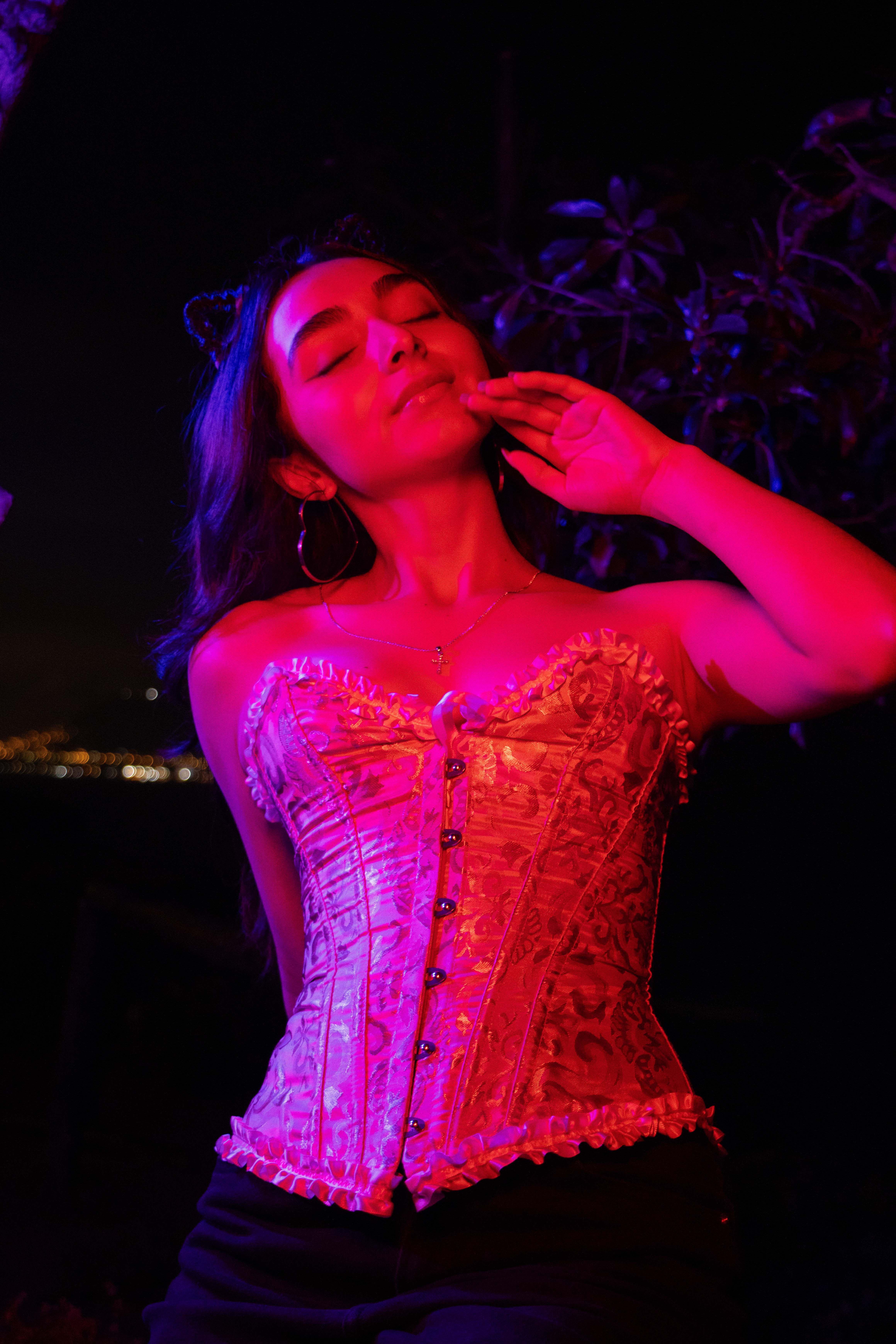 Stylish Woman Posing at Night in Lima · Free Stock Photo
