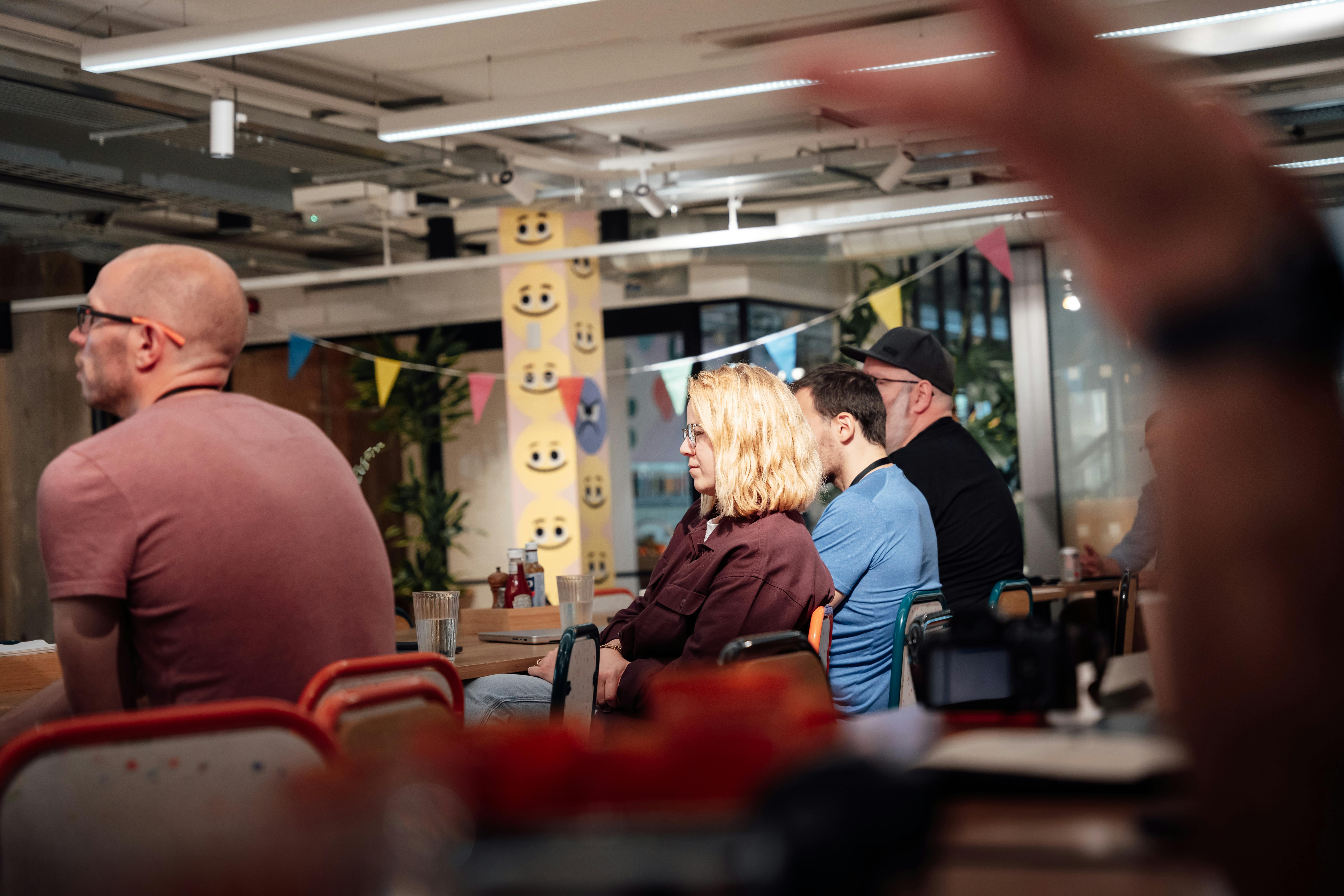 Job vacancies plunge to low not seen since Covid pandemic