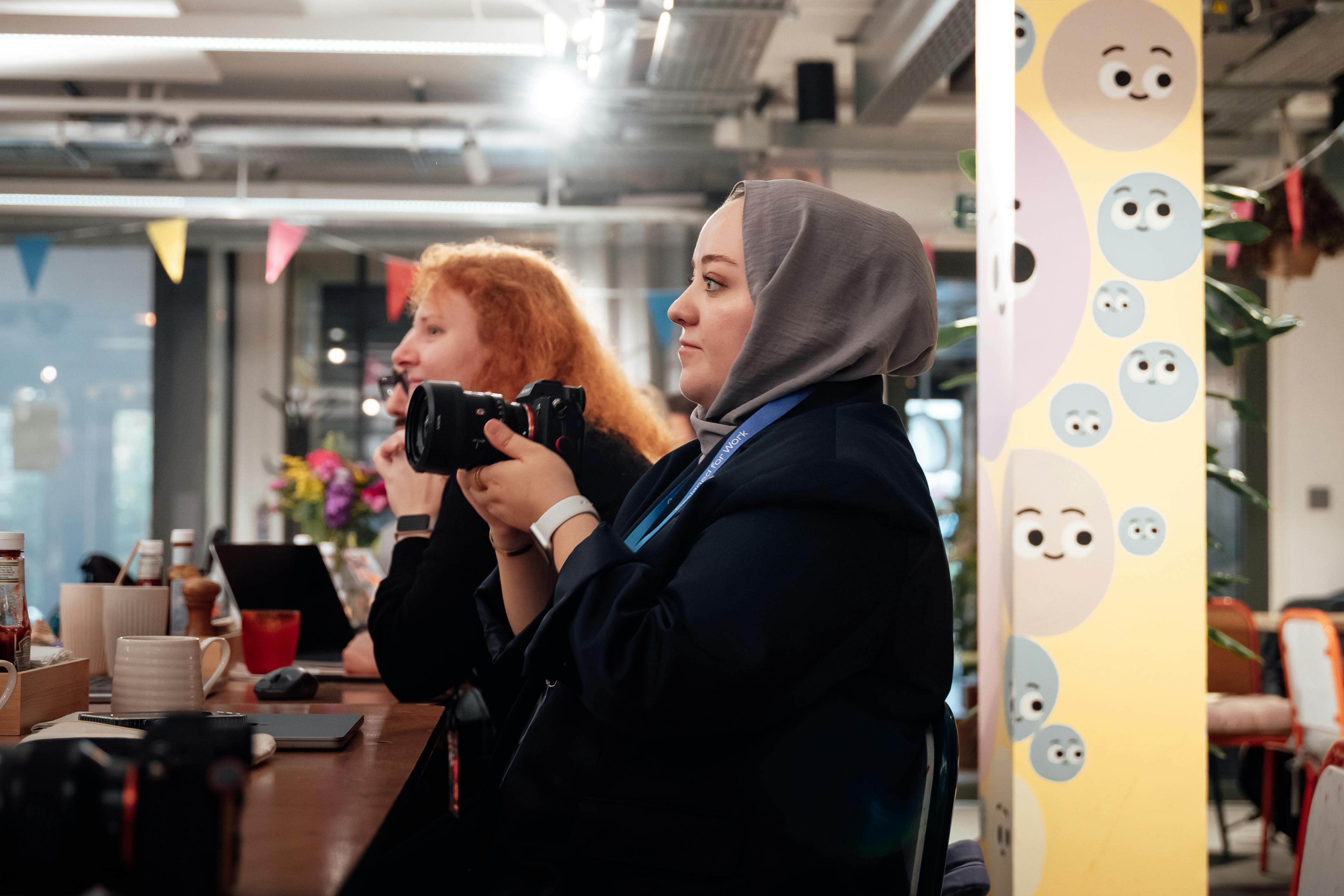 AI Cannot Automate Humanity: What London HR tech show taught me about people-first HR — Photo by Miguel González on Pexels
