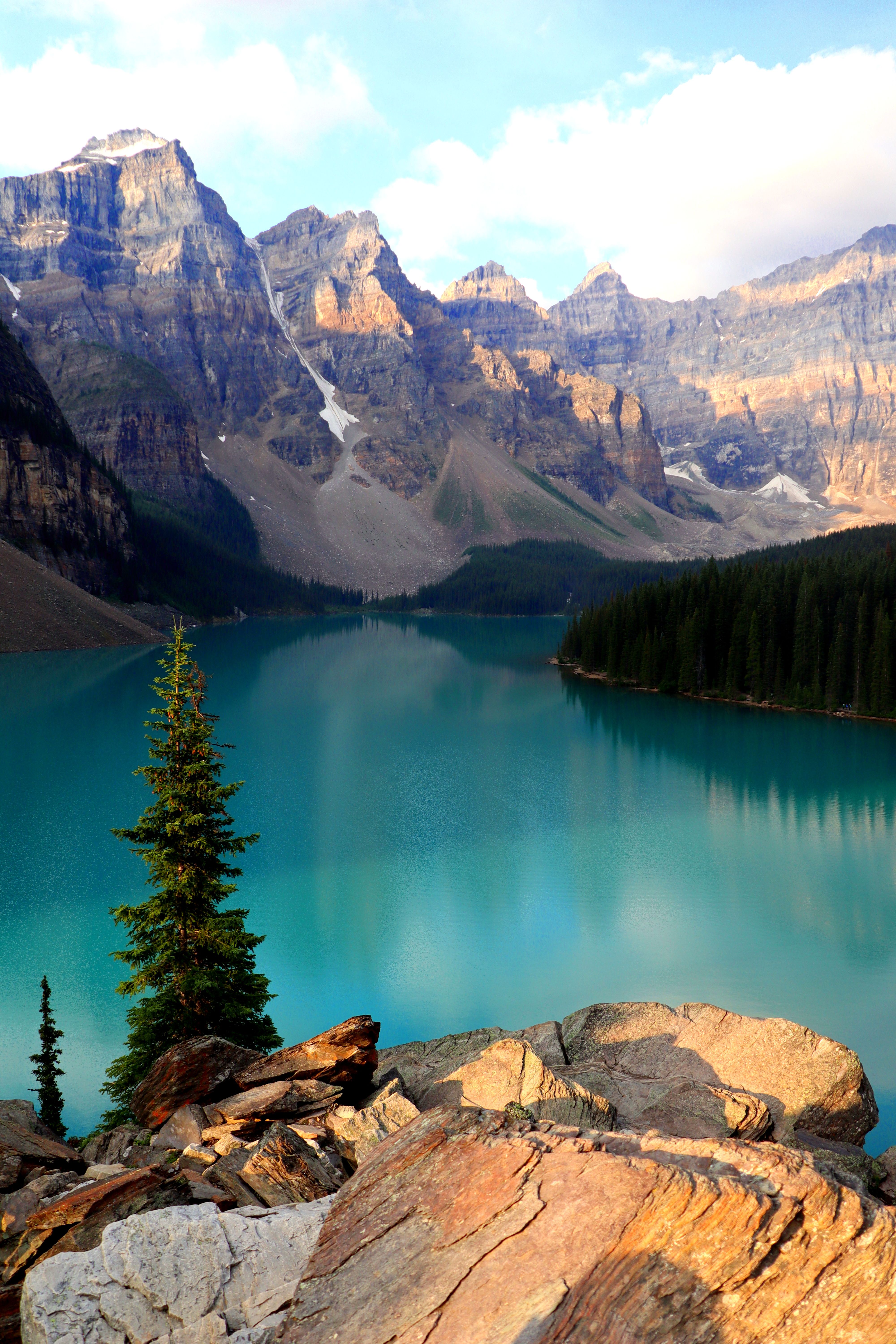 Moraine Lake, Banff National Park, Canada