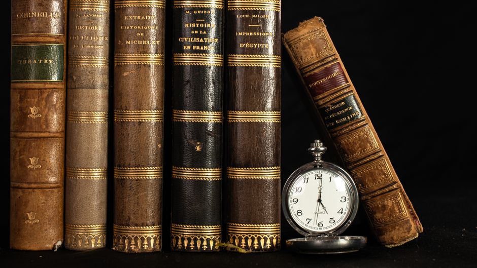 historical thriller books