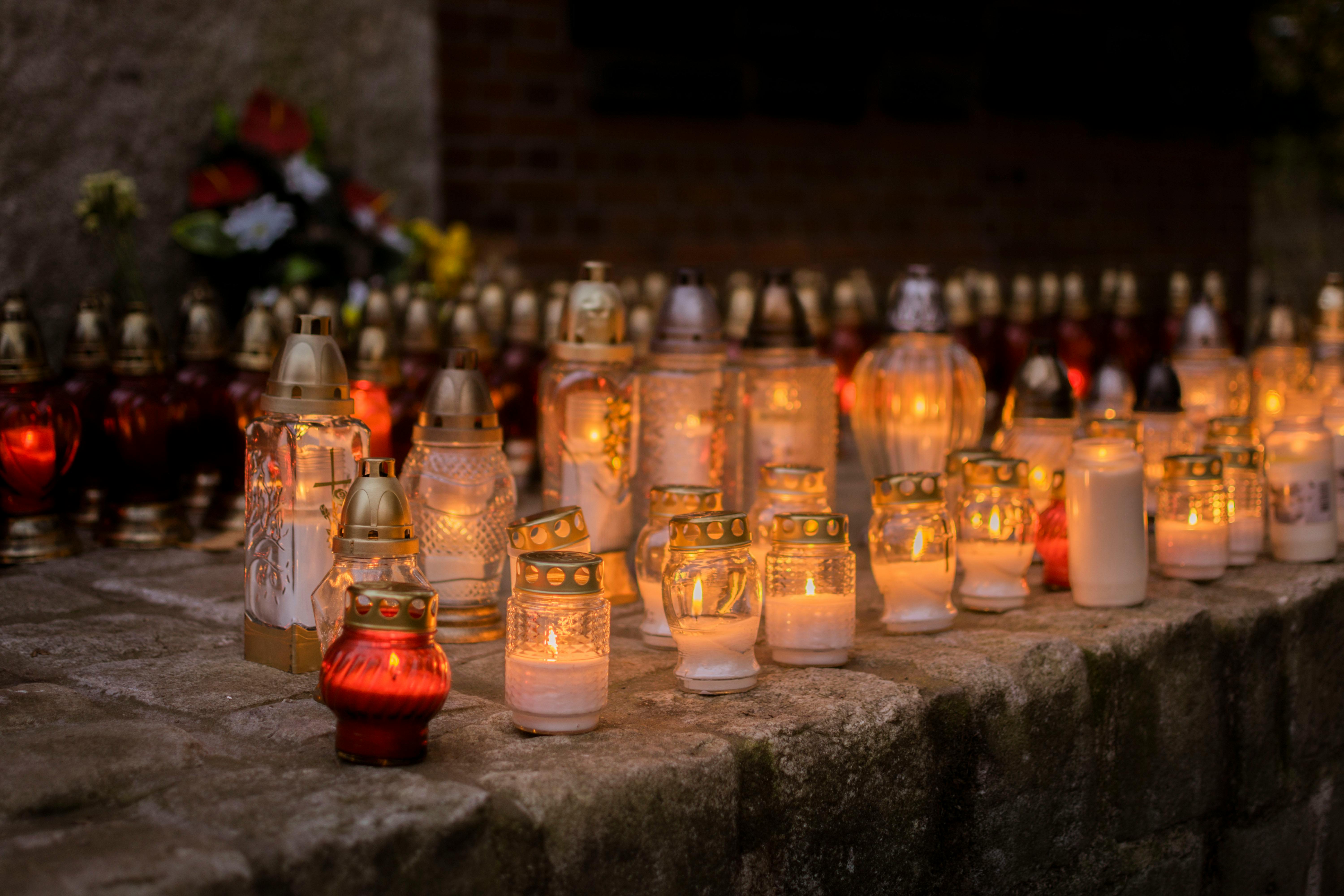 Choisir les mots justes pour un dernier adieu touchant