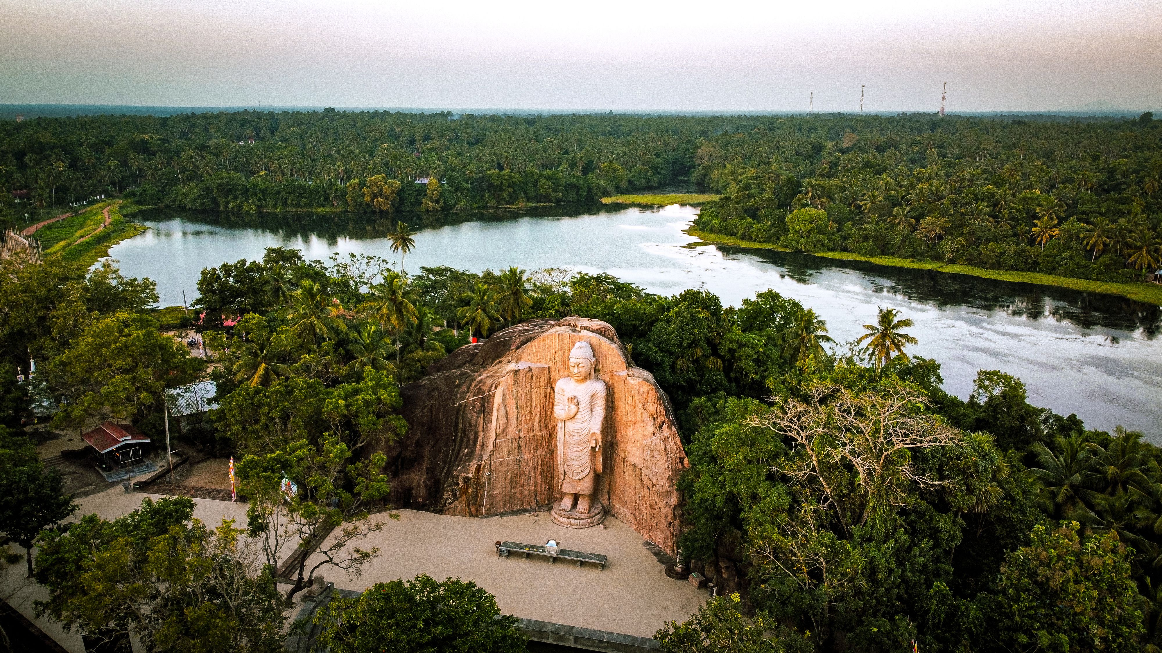 Bathigama: Sri Lanka's Hidden Leopard Territory and Ancient Rock Art
