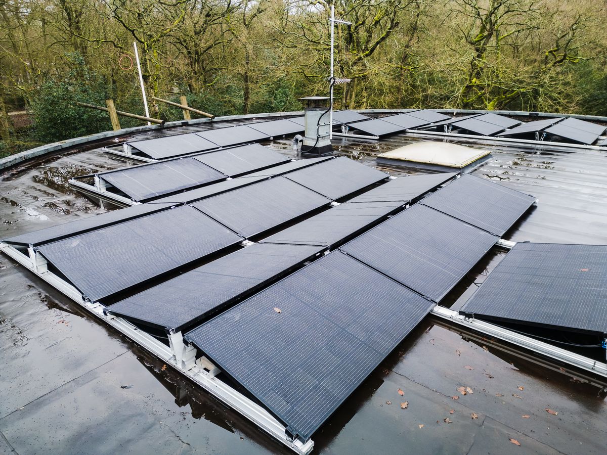 Solar inverter installation and sizing