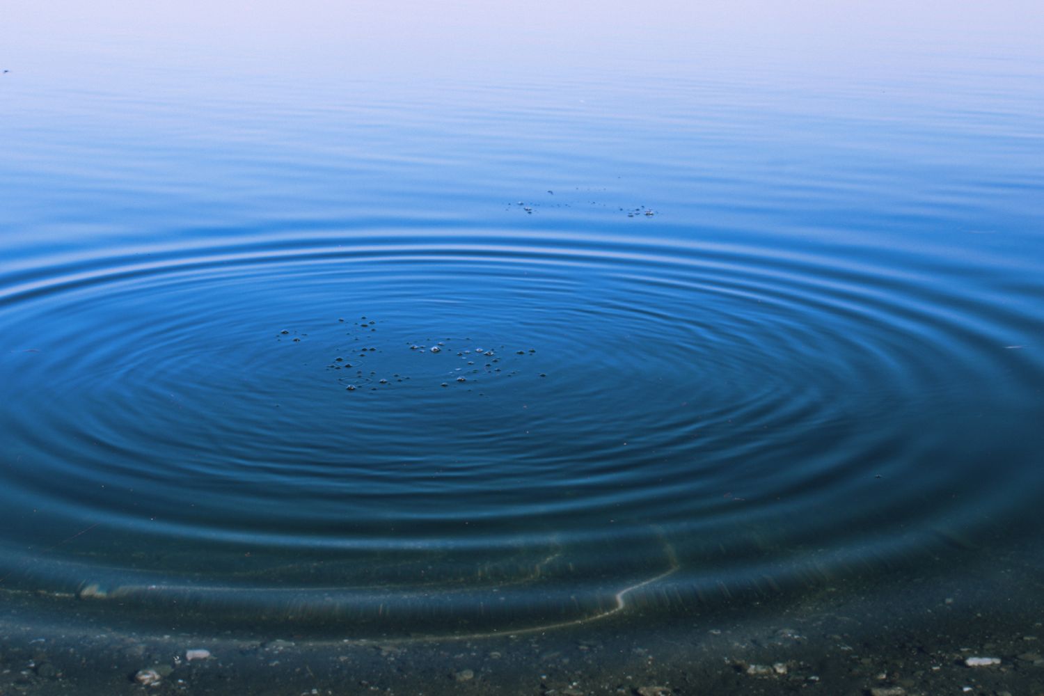 free-photo-of-calm-water-with-