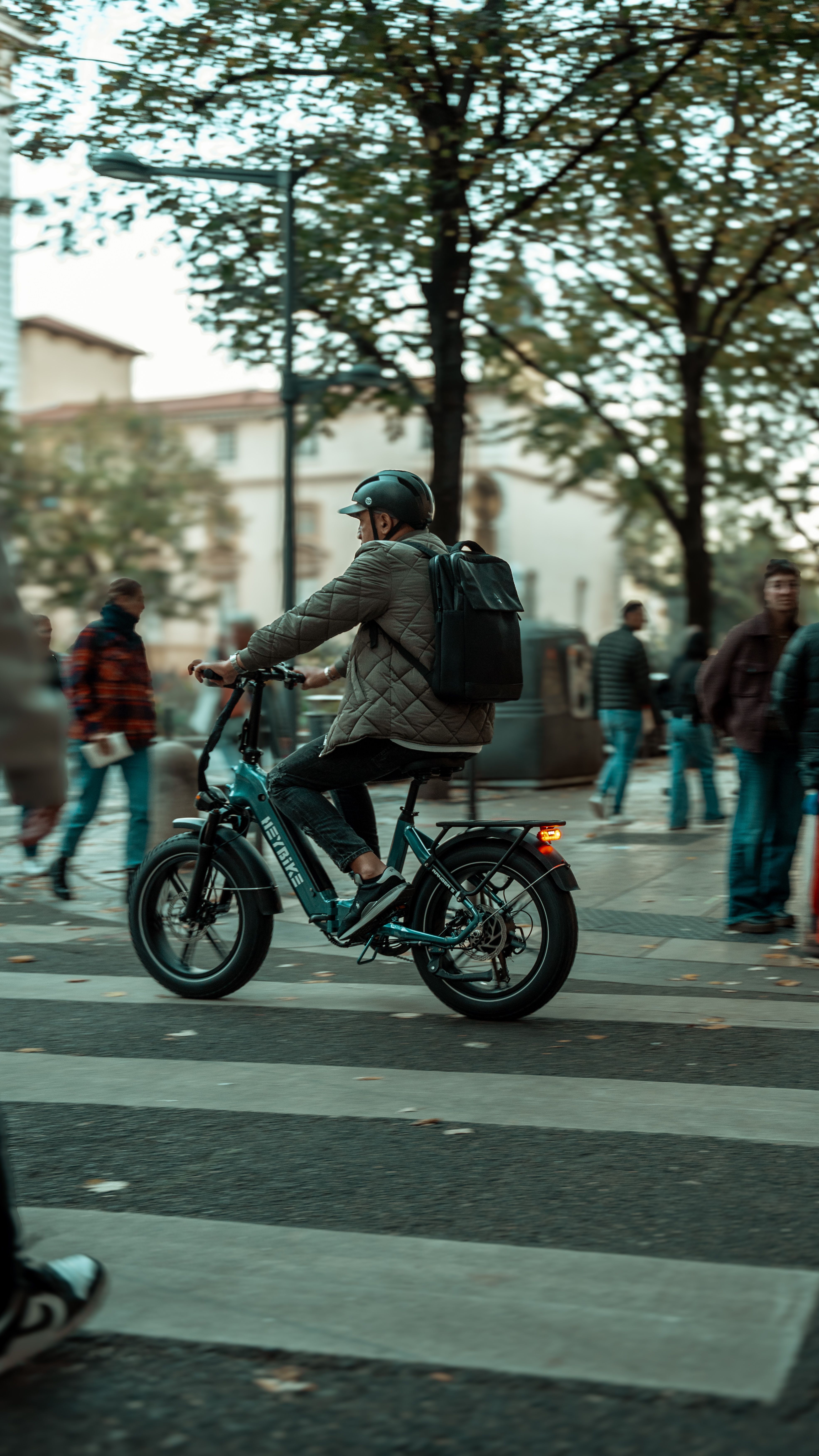 Image showcasing E Bike Crashes Photos, Download The BEST Free E Bike Crashes Stock ...
