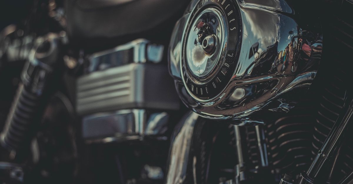 Motor de moto en sincronización profesional ServiMotriz Villavicencio