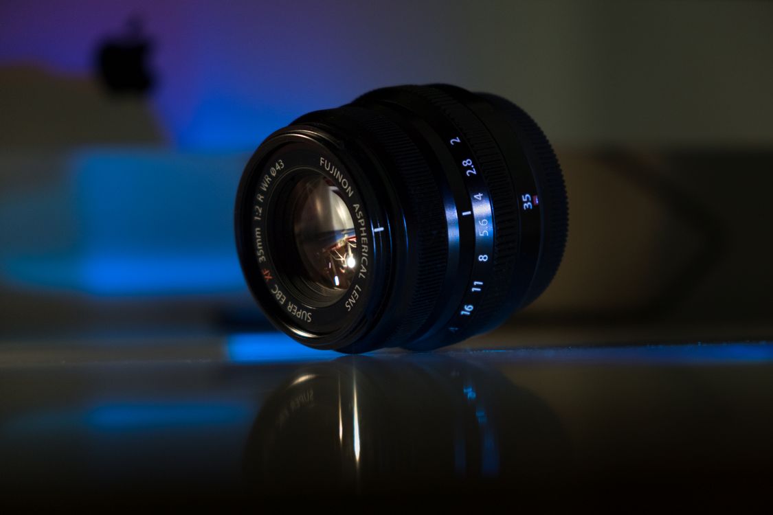 Shallow Focus Photo of Black Dslr Camera Lens · Free Stock Photo