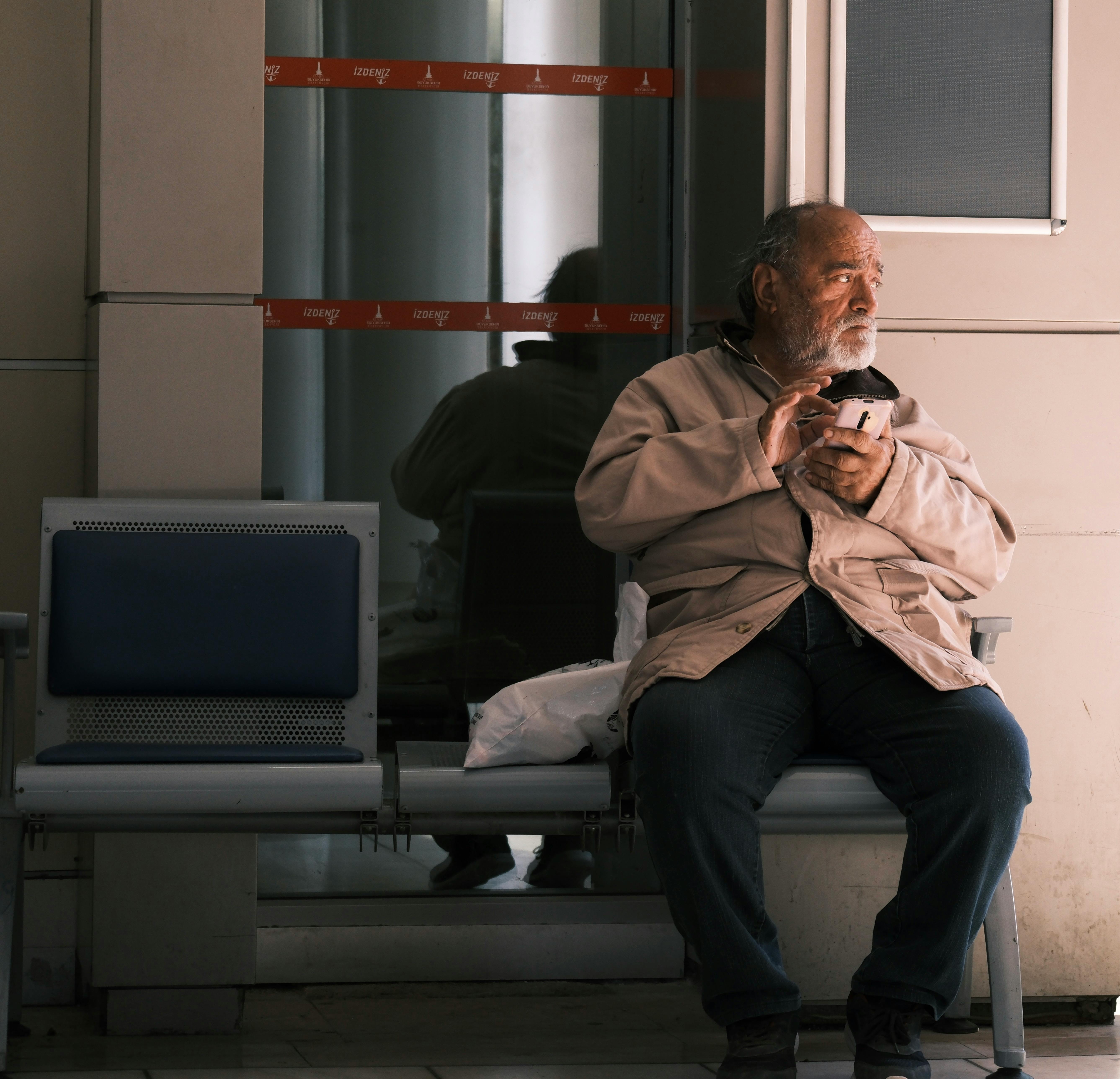 From Delay to Anticipation: Predictive Routing’s Promise to End the Six‑Minute Disconnect by 2025