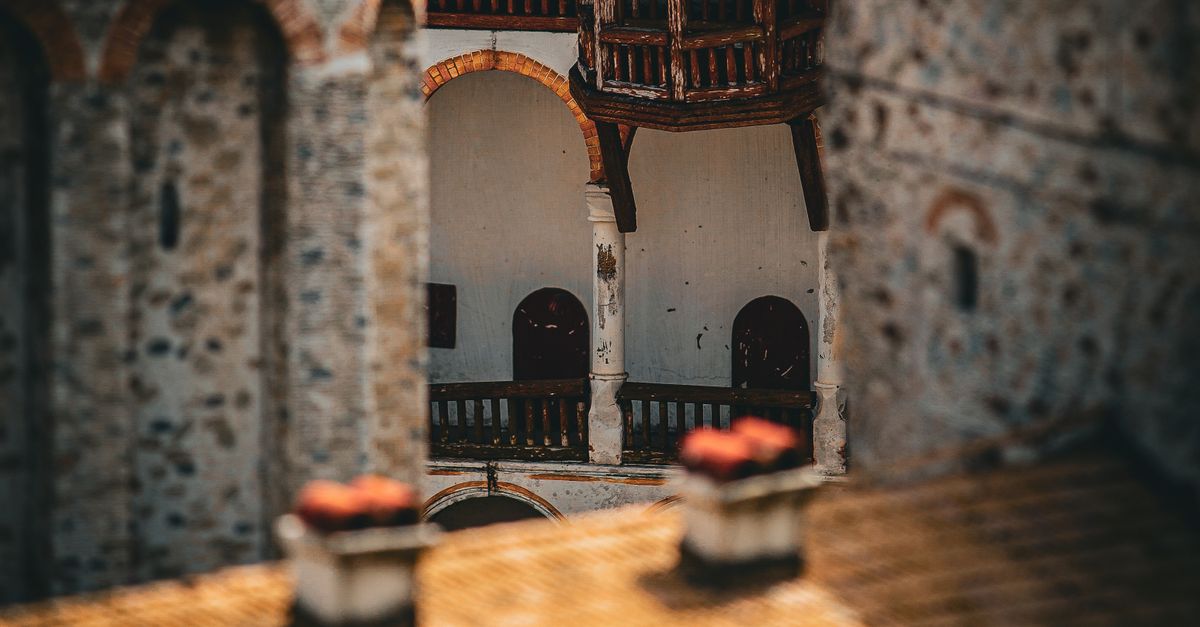 Rustic Medieval Images Rustic Medieval Architecture with Stone Walls · Free Stock Photo