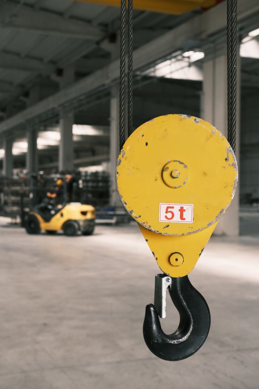 Heavy-duty crane hook rated 5 ton