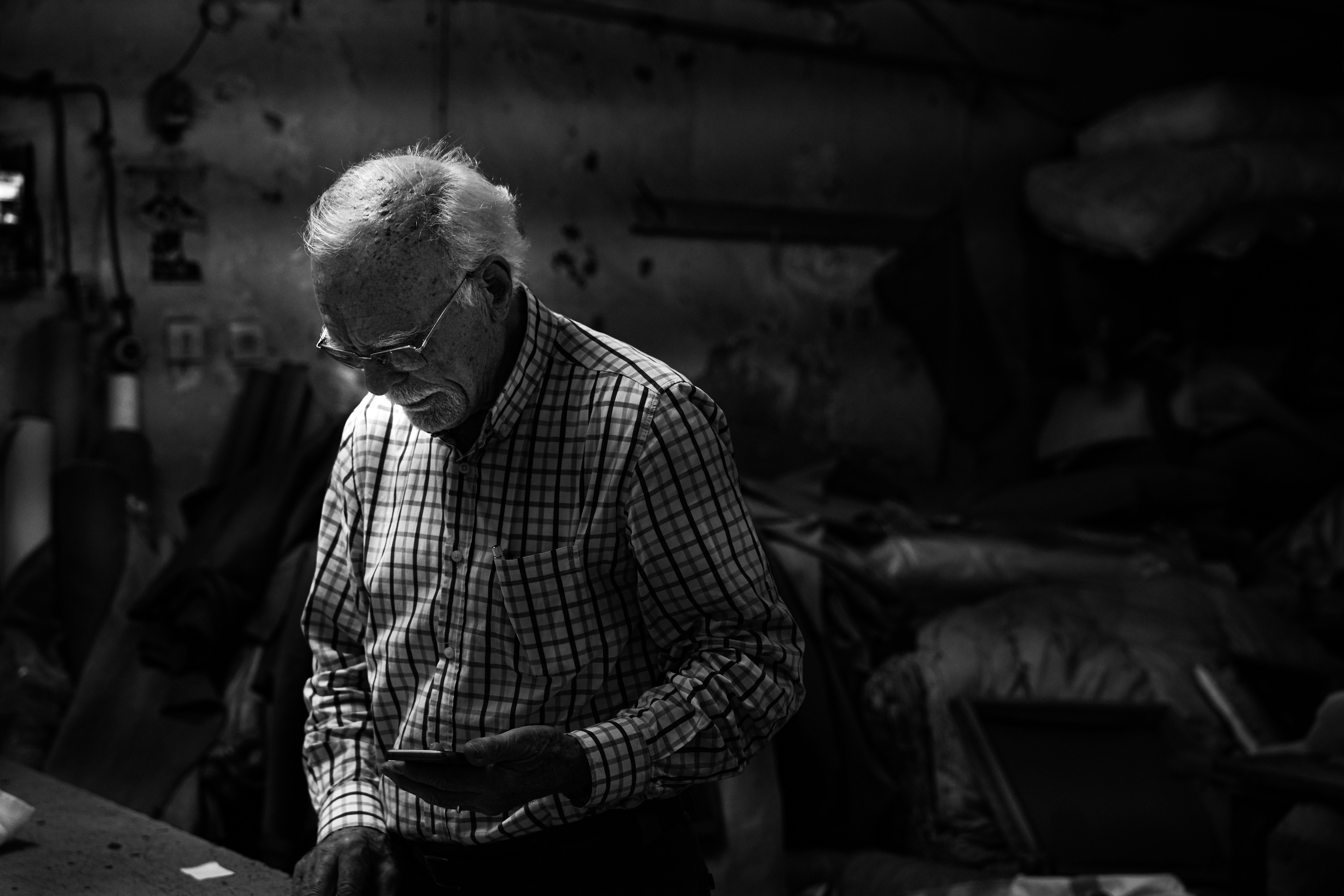 Creative Photography Workshop to Explore Composition Techniques at the Art Center of Citrus County — Photo by Mesut  Yalçın o
