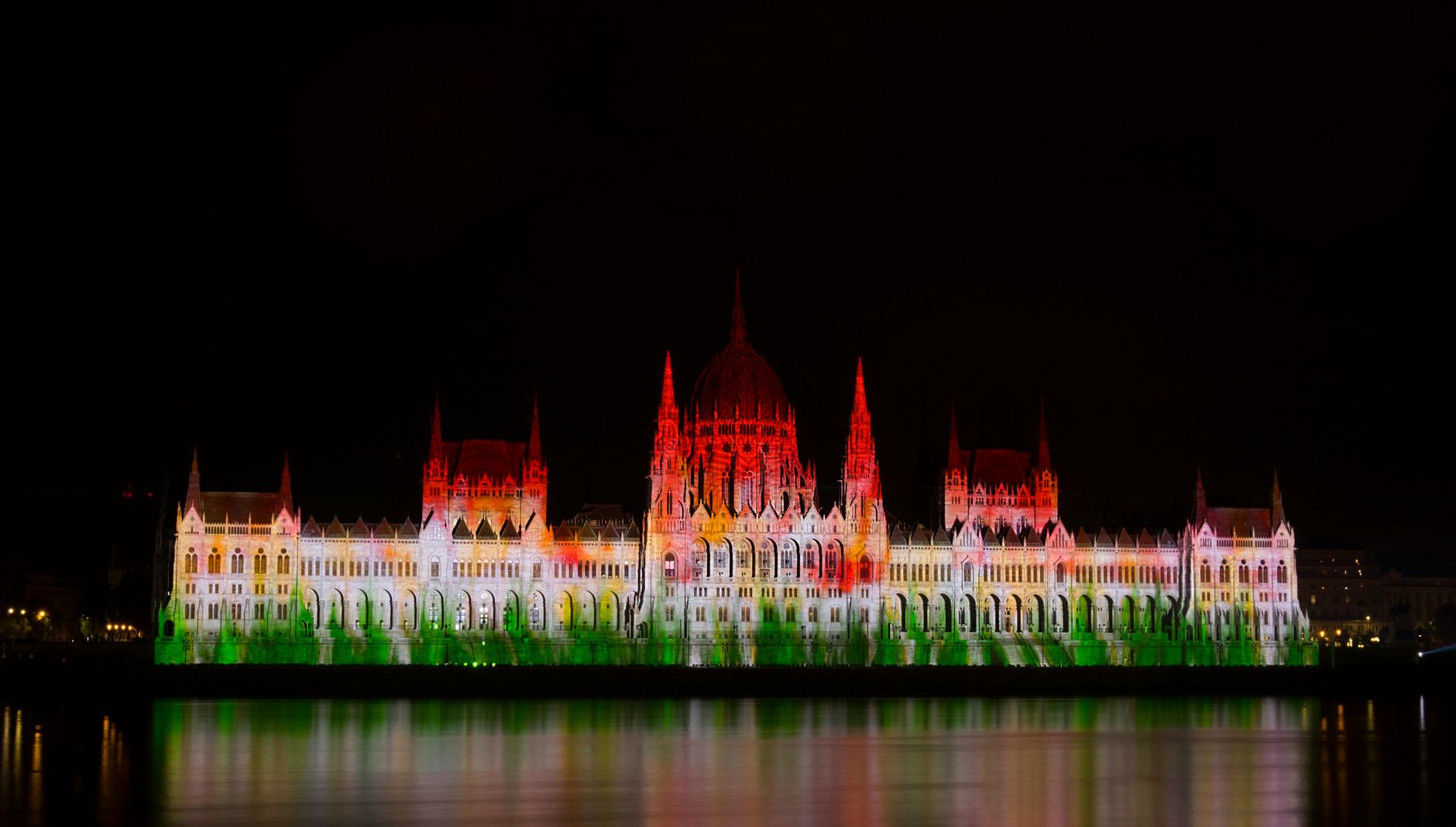 Smart Cities: The Symphony of Connectivity and Governance