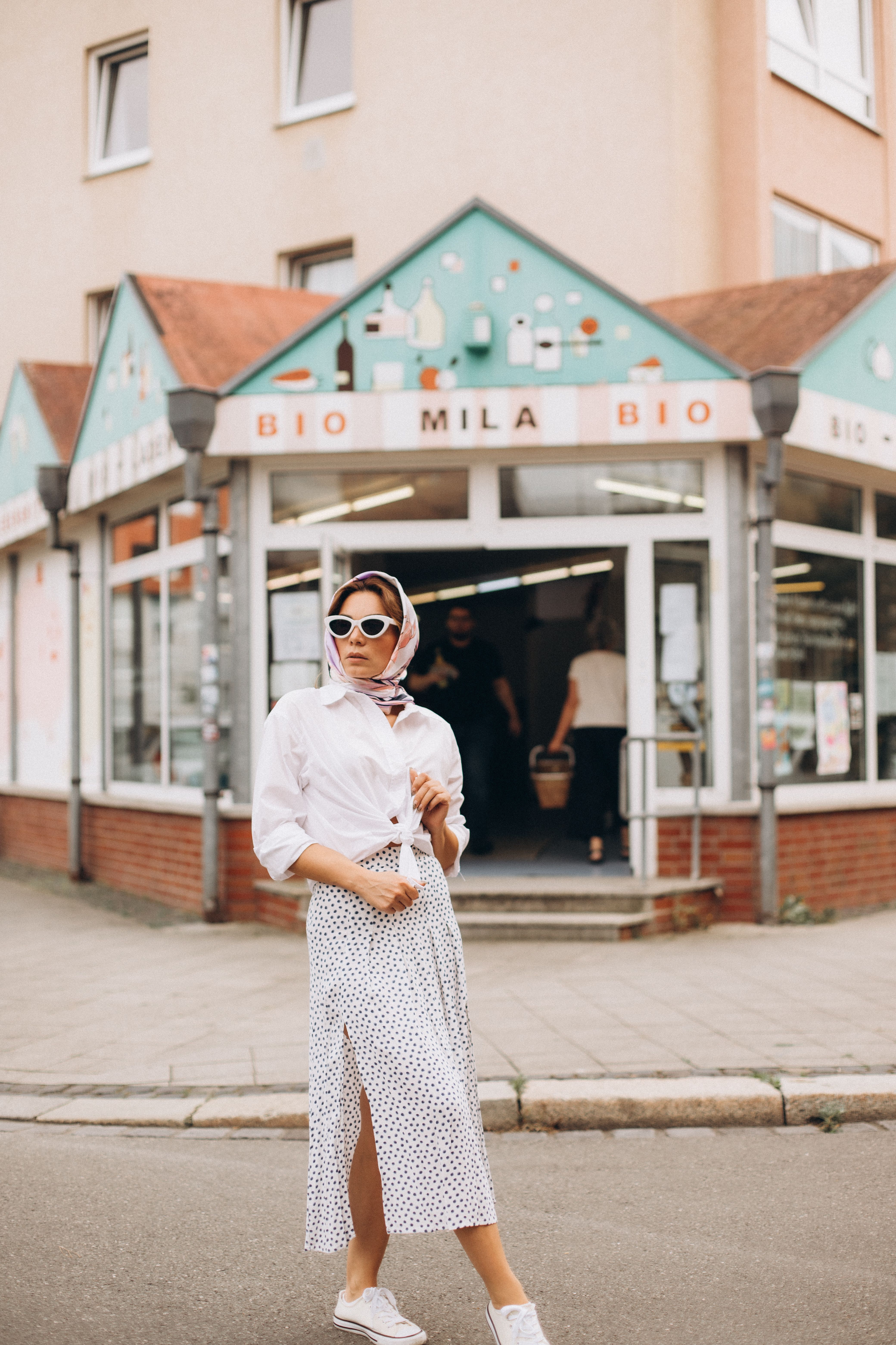 Stylish Woman in Front of Modern Bio Store · Free Stock Photo