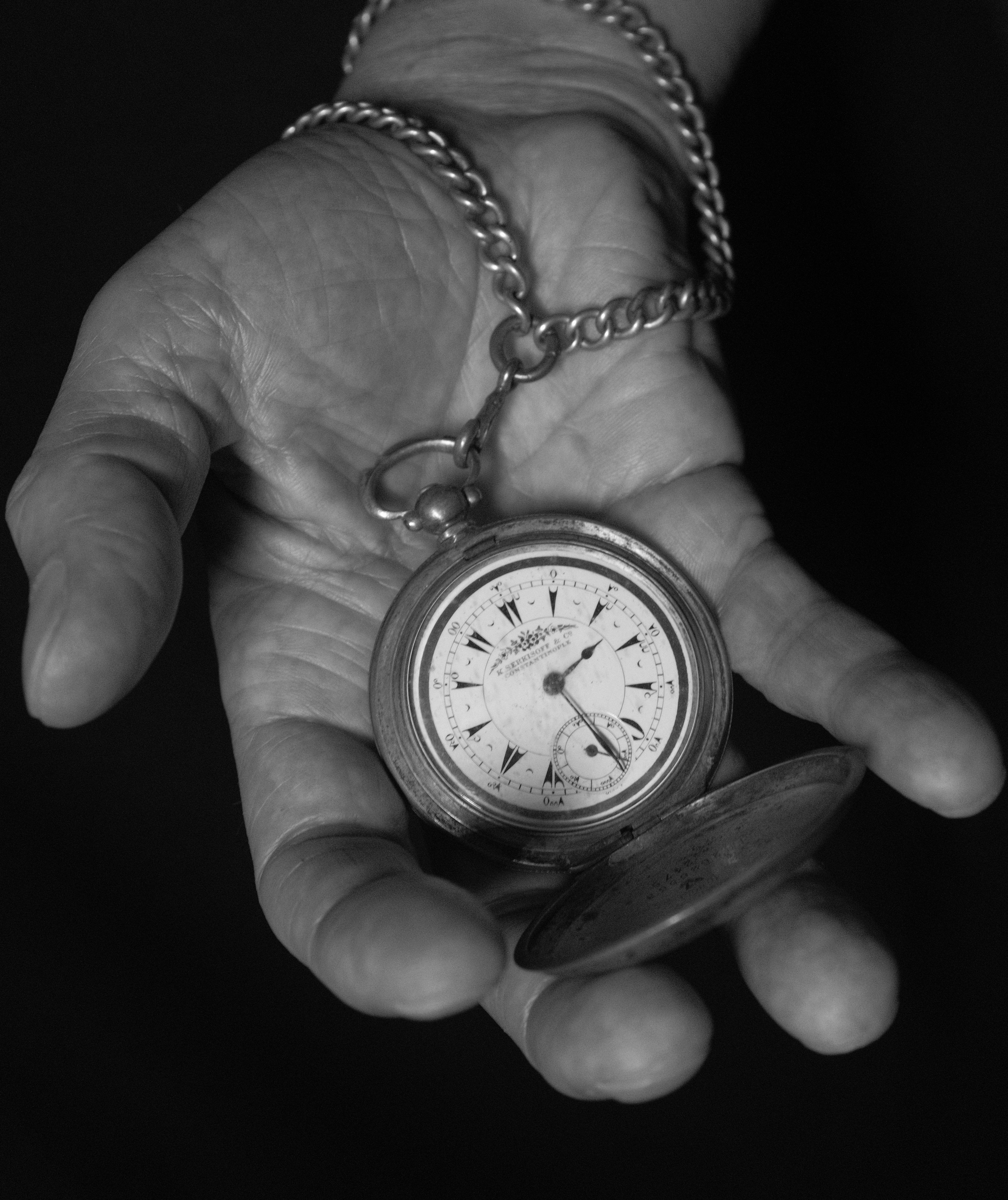 Entretien Montre Automatique : Guide Complet pour Bien Conserver sa Montre | Horlogerie Française