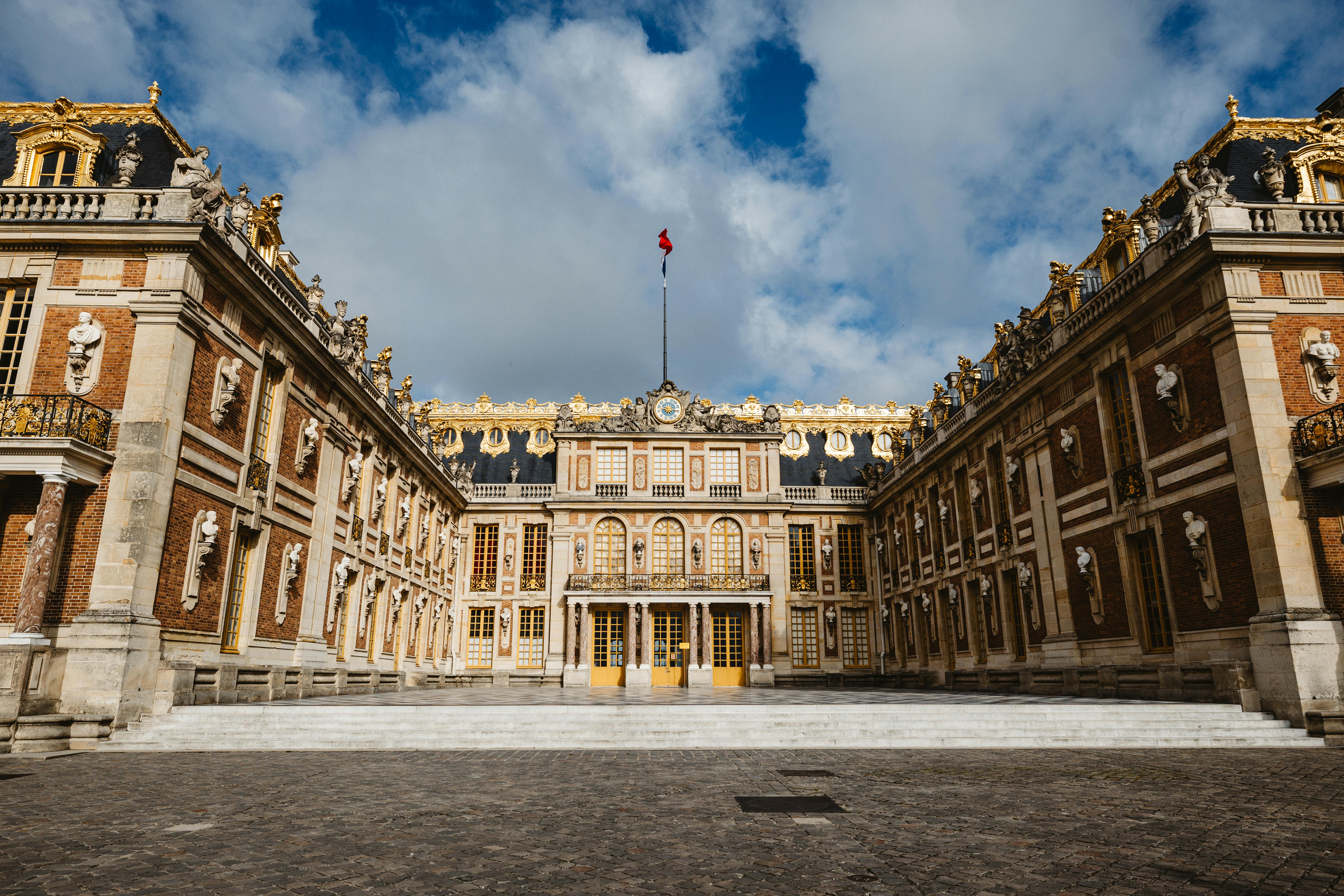 Beautiful symmetry in the architectural design of the Palace of Versailles, France.