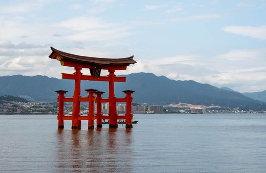 Hiroshima Castle walk — Hiroshima