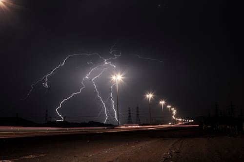 Caught Outside? Here’s How to Handle Lightning