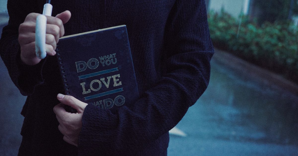 Why Most Gratitude Journals Fail You (And What Actually Works for Real Happiness)