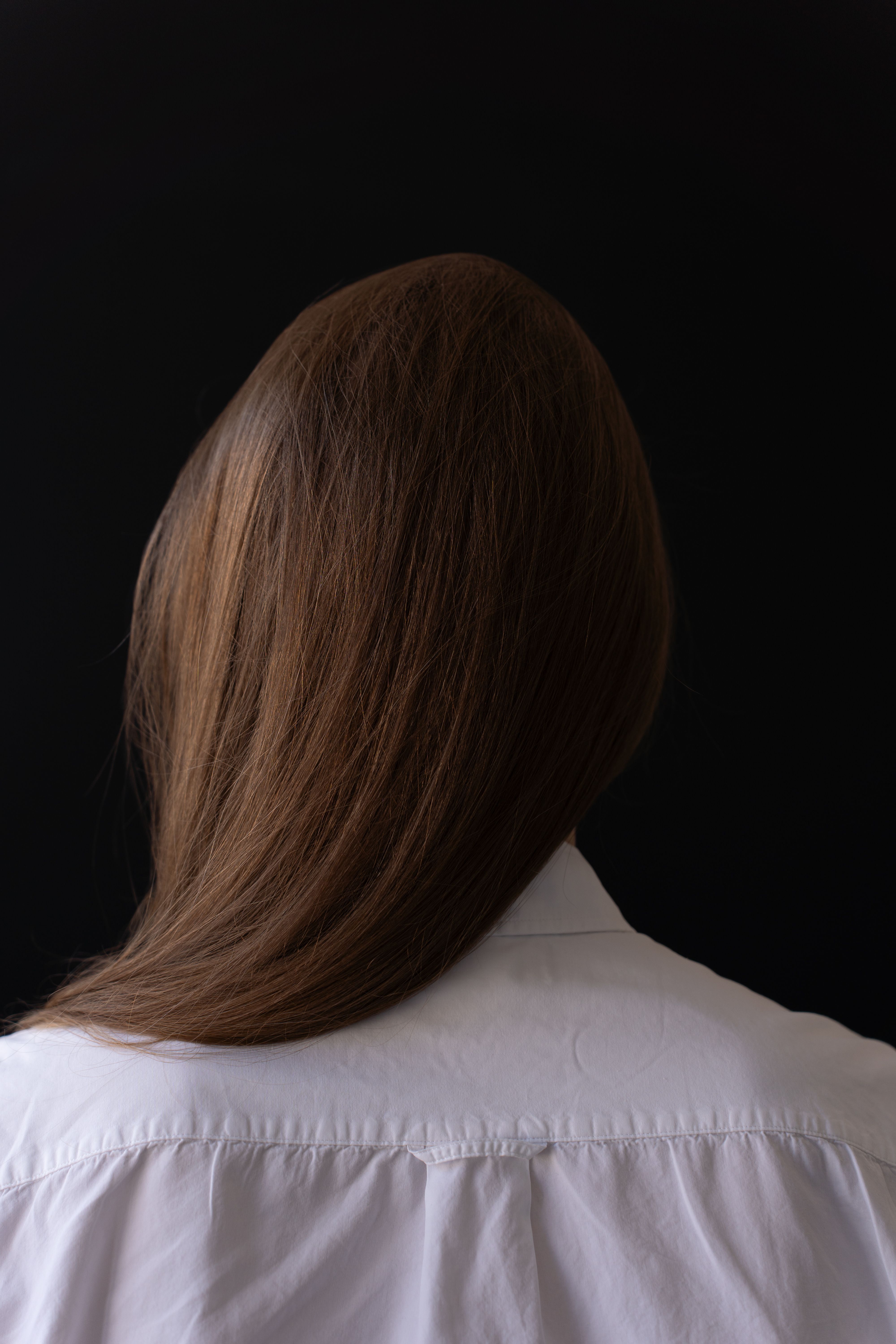 inspirasi ash brown kulit sawo matang pada rambut panjang brunette