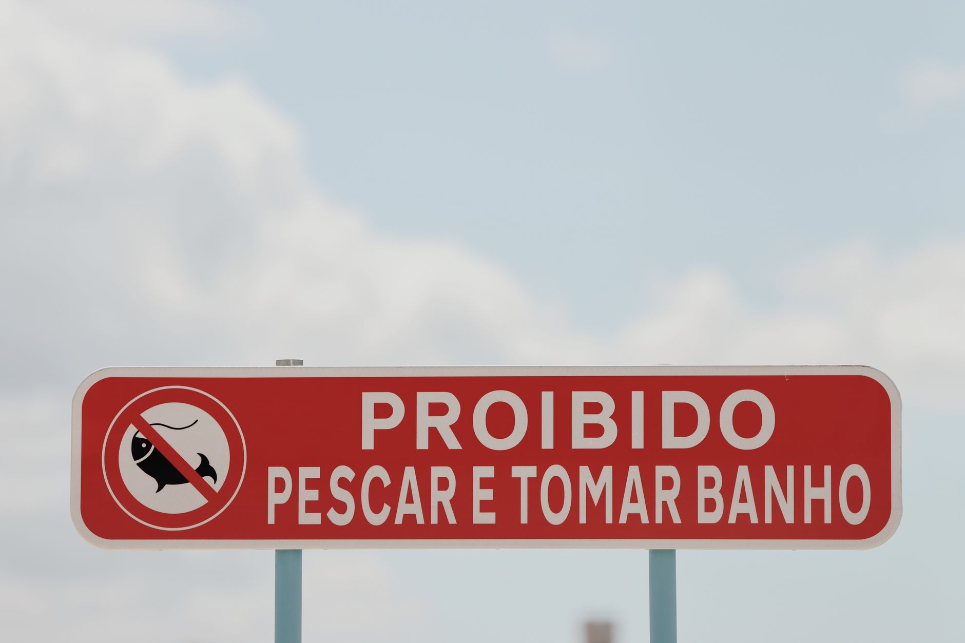 Praias interditas a banhos